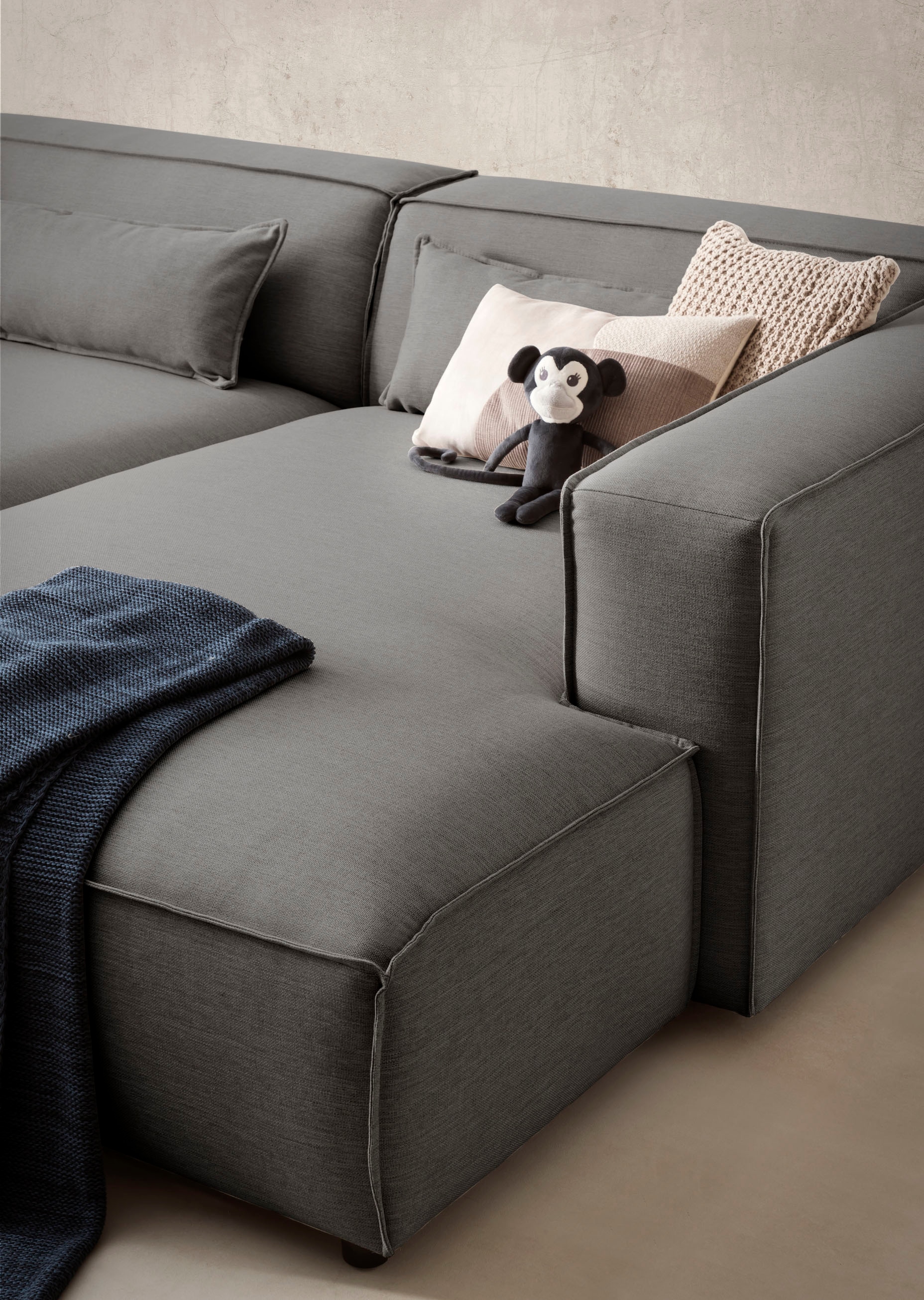 LeGer Home by Lena Gercke Polsterecke »PIARA XXL, L-Form mit Schlaffunktion, Big-Sofa in Cord o. Leinenoptik«, Hocker stellbar zum Schlafsofa (Krokodilverbinder), tiefe Sitzfläche