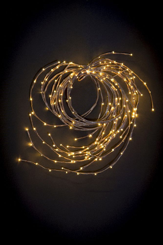 KONSTSMIDE LED-Lichterkette »Weihnachtsdeko aussen«, variabel als Lichterkranz/Lichtergirlande, 240 warmweiße Dioden