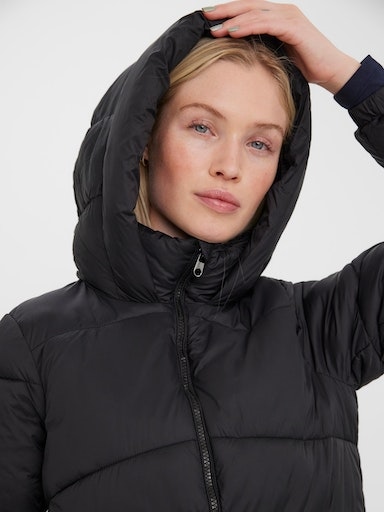 Vero Moda Steppjacke »VMUPPSALA SHORT JACKET« mit Kapuze