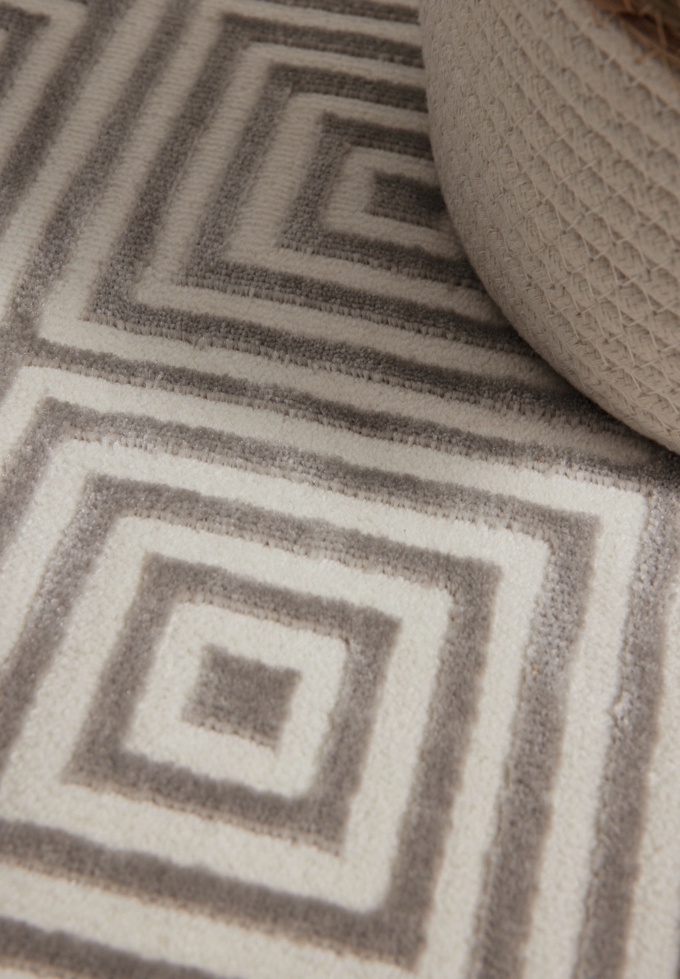 ELLE DECORATION Designteppich »Tourmaline«, rechteckig, 9 mm Höhe, Wohnzimmer, Schlafzimmer, Läufer, Hoch-Tief Effekt, Flur, Glanz