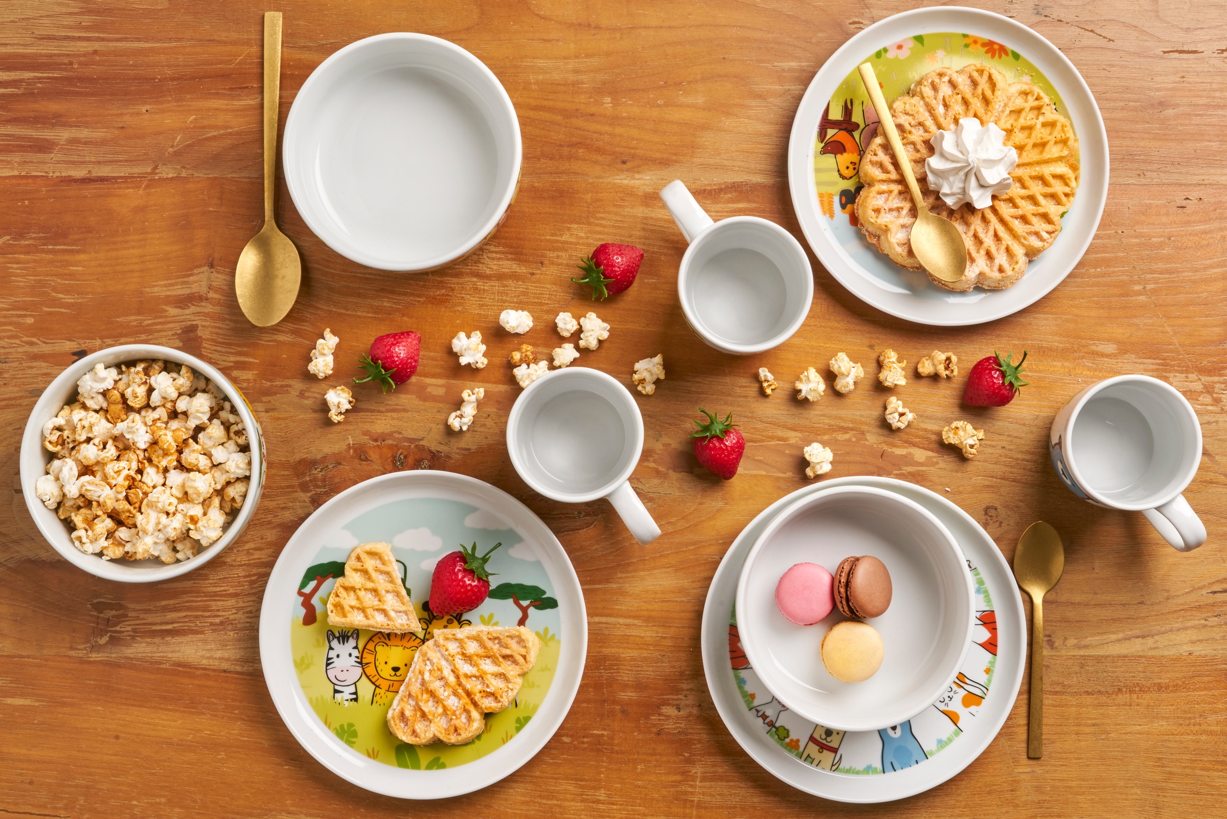 van Well Kindergeschirr-Set »Kinderset Fuchs und Freunde, 3-teilig, Geschirr-Set, Service«, (Set, 3 tlg.), mit farbenfrohem Dekor, spülmaschinen- und mikrowellengeeignet