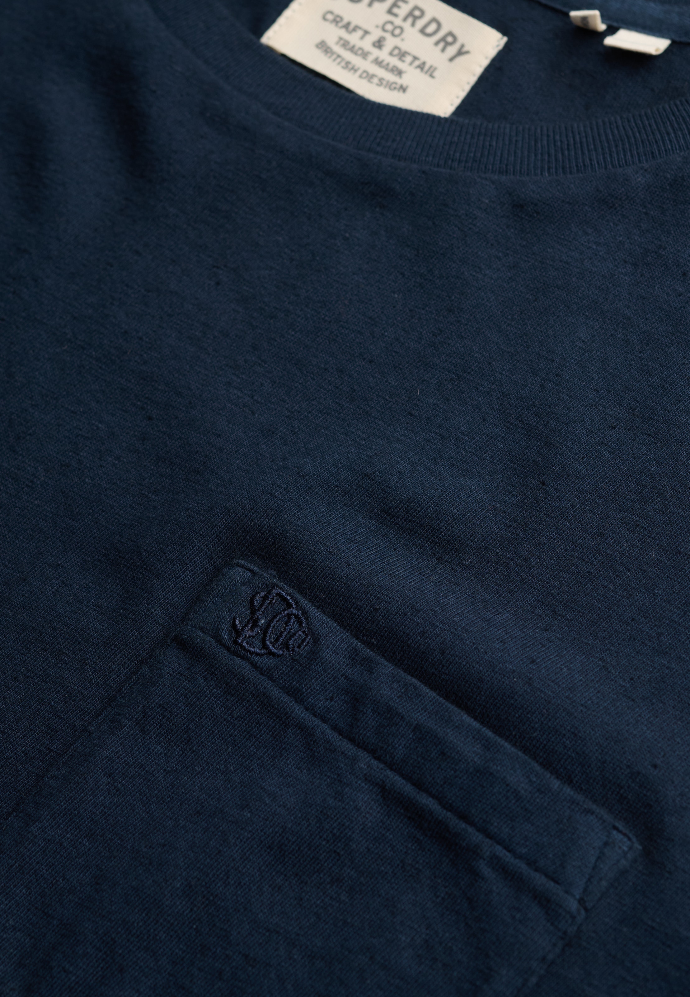 Superdry Langarmshirt »COTTON LINEN L/S POCKET TOP« aus Baumwolle und Leinen, Relaxed Fit, mit Rundhalsausschnitt