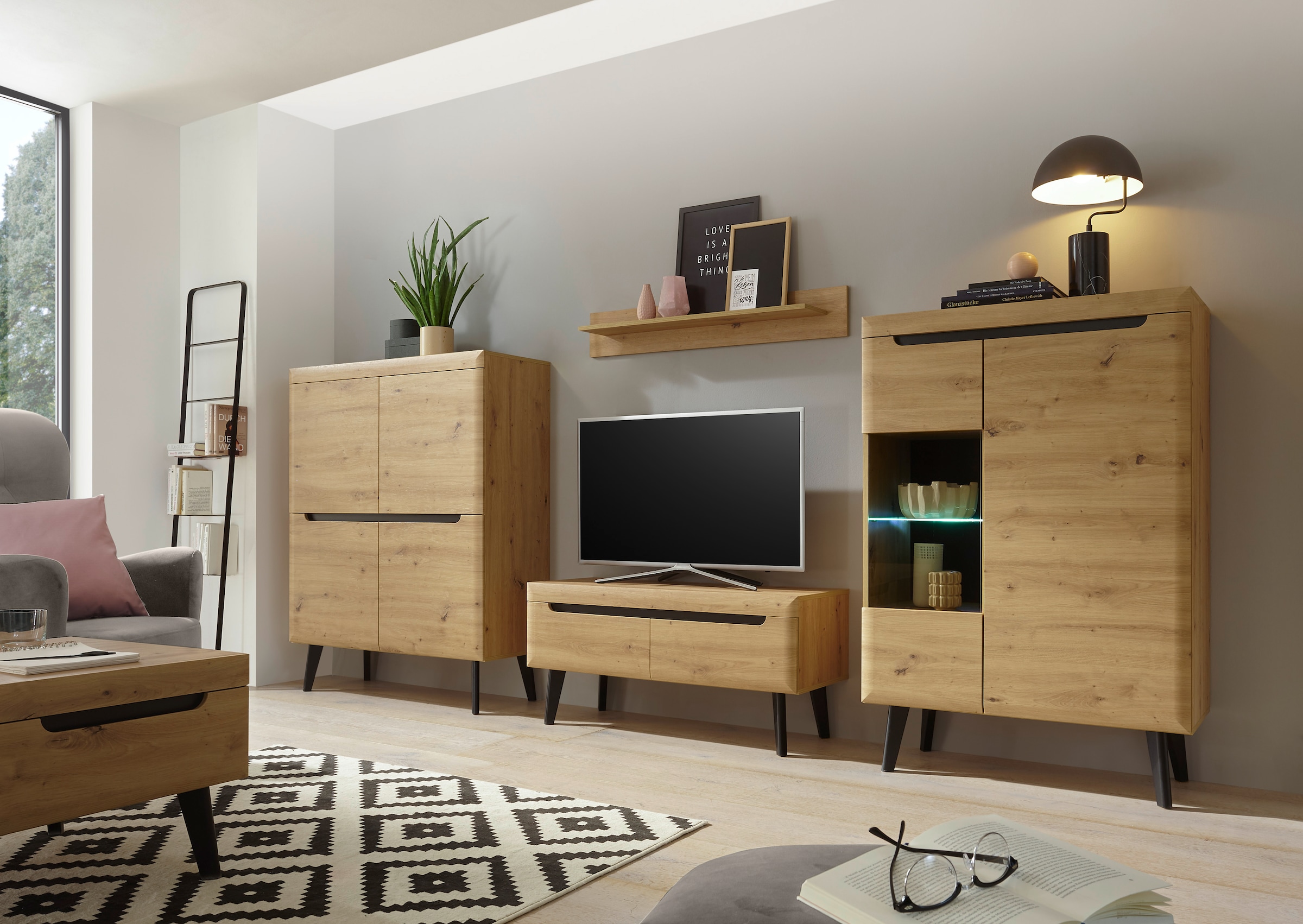 INOSIGN Lowboard »Torge, TV-Unterschrank, TV-Kommode, Fernsehschrank, TV-Board«, (1 St.), abgeschrägte Füße, drei Farben, Scandi Design, 107 cm breit