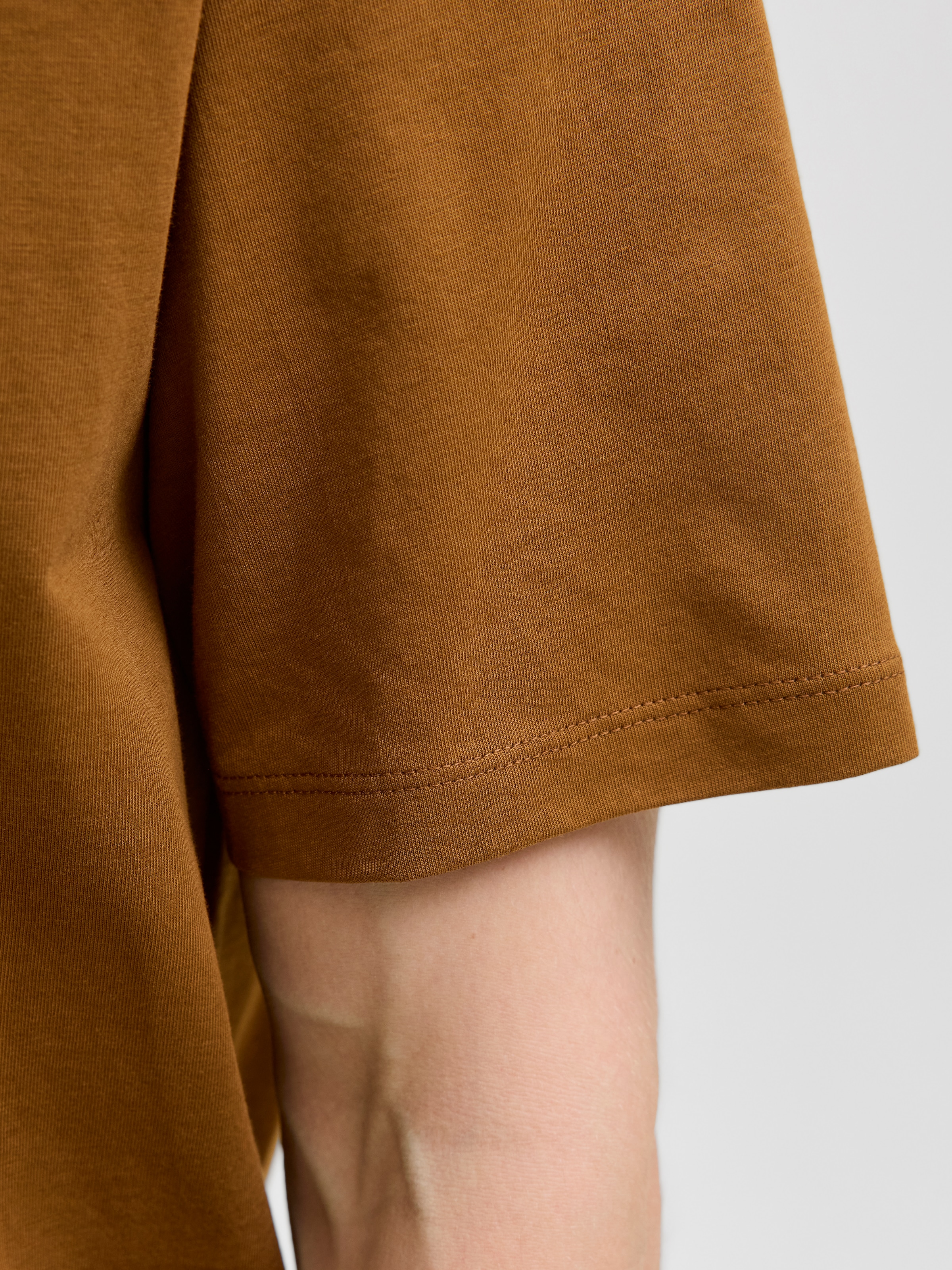 Jack & Jones Rundhalsshirt »JJELOGO TEE SS O-NECK 2 COL AW25 SN«