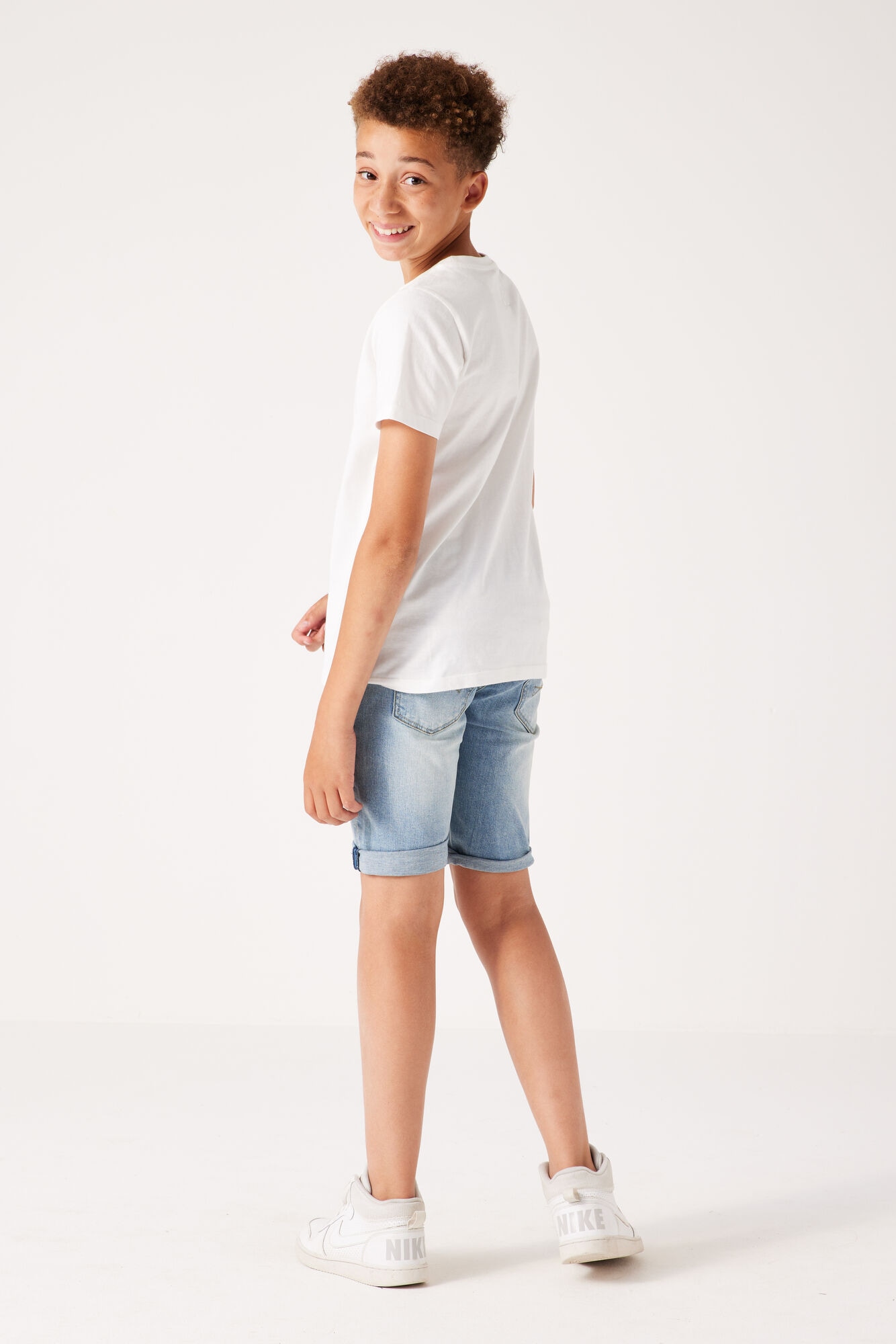 Garcia Jeansshorts »Tavio«, mit Used-Effekten