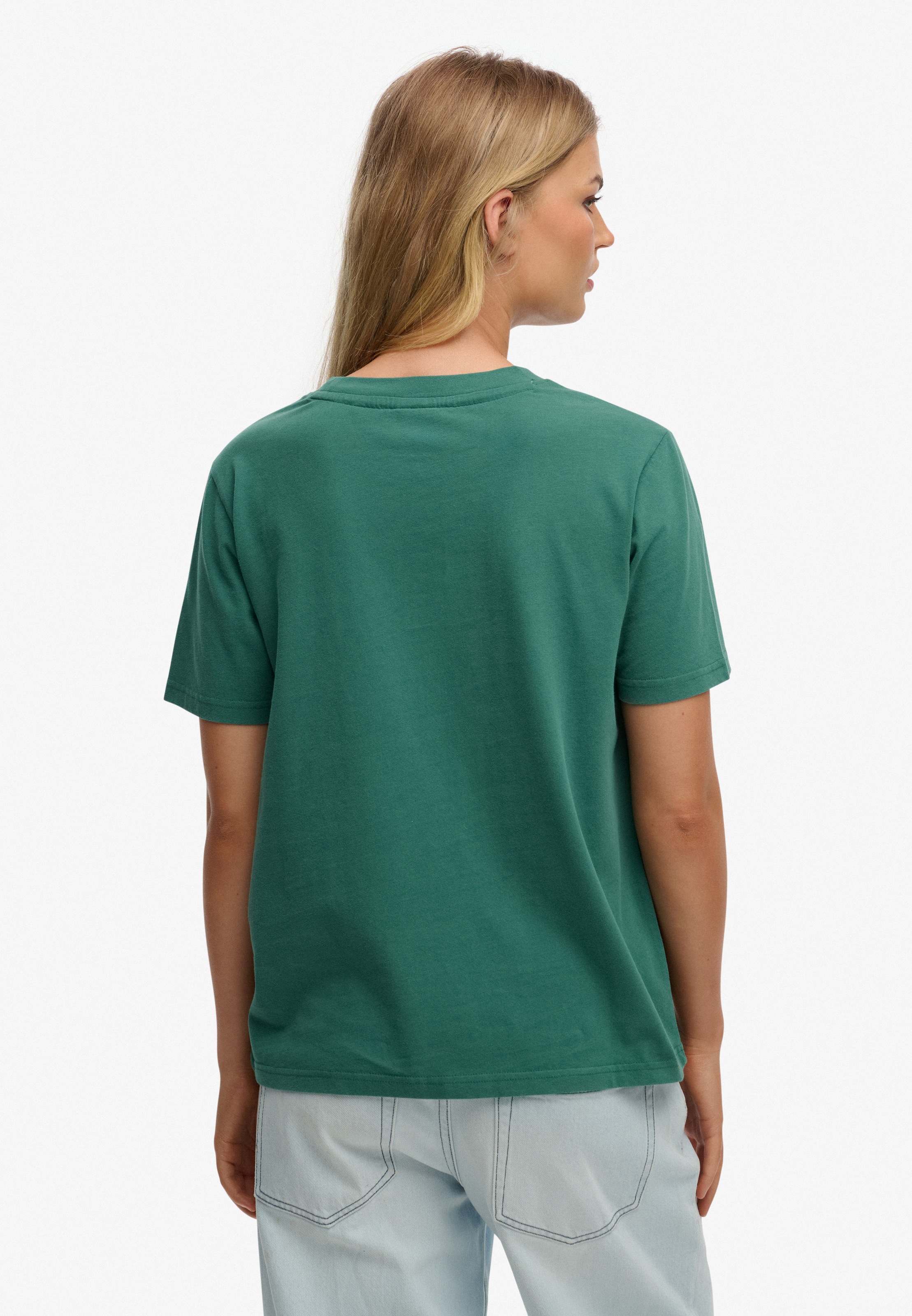 Superdry Print-Shirt »LUXE CASUAL RLXD TEE« aus Baumwolle und Single Jersey, Relaxed Fit, mit Rundhalsausschnitt
