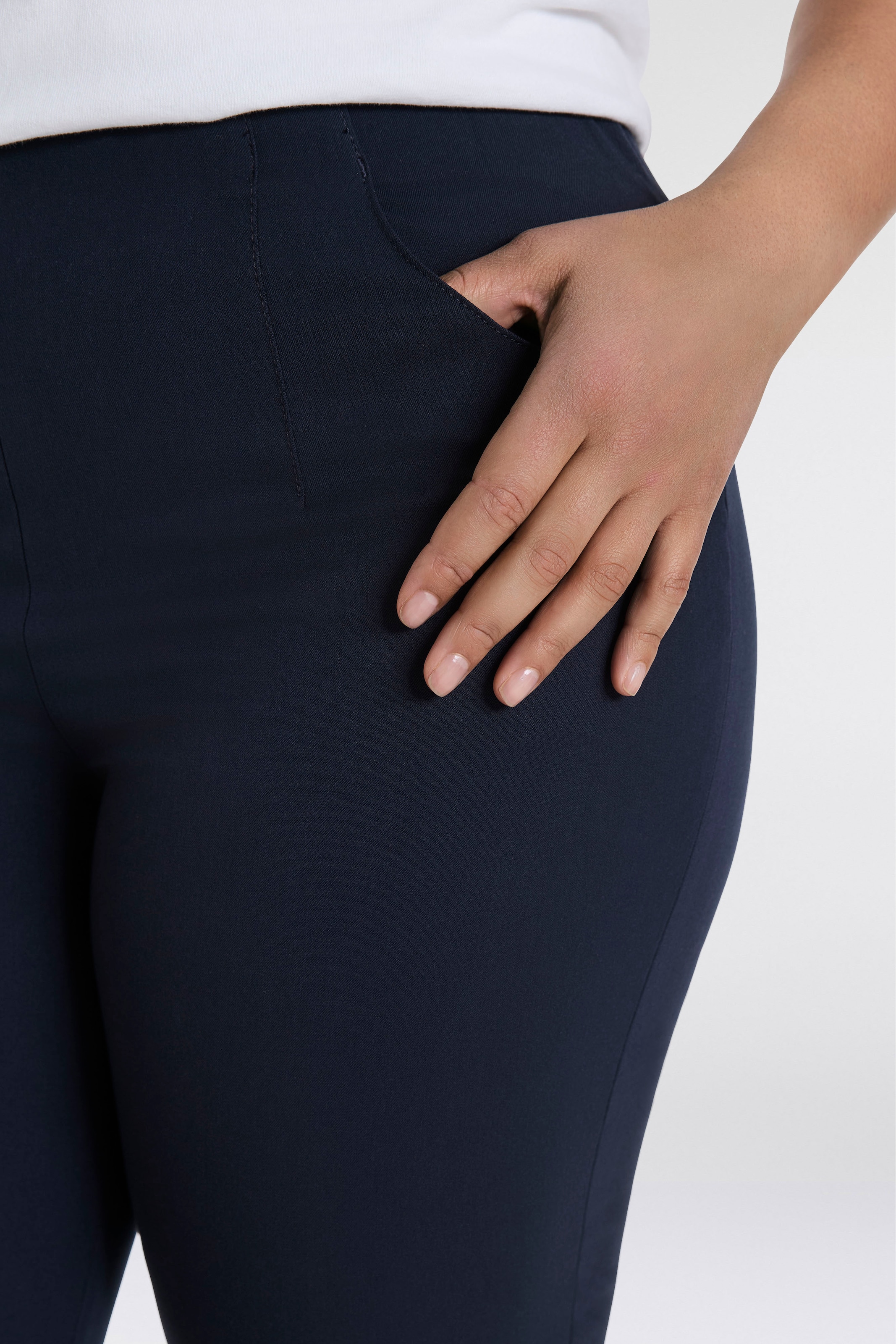KjBRAND Schlupfhose »Schlupfhose Susie in Bi-Stretch, Kammgarnoptik«, Sommerhose, ideal für kräftige Oberschenkel