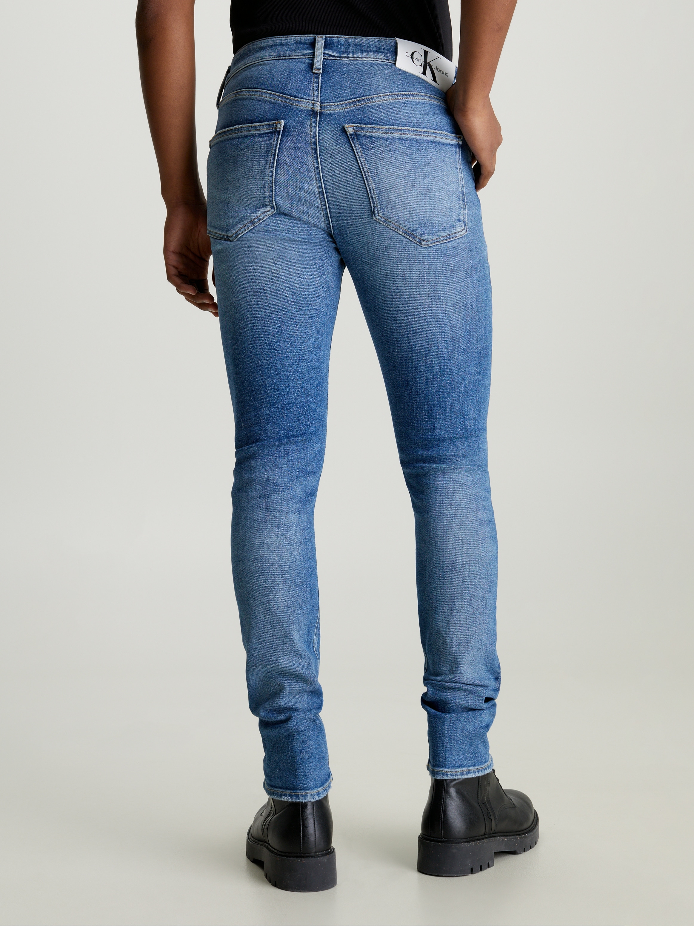 Calvin Klein Jeans Skinny-fit-Jeans »SKINNY«, in klassischer 5-Pocket-Form