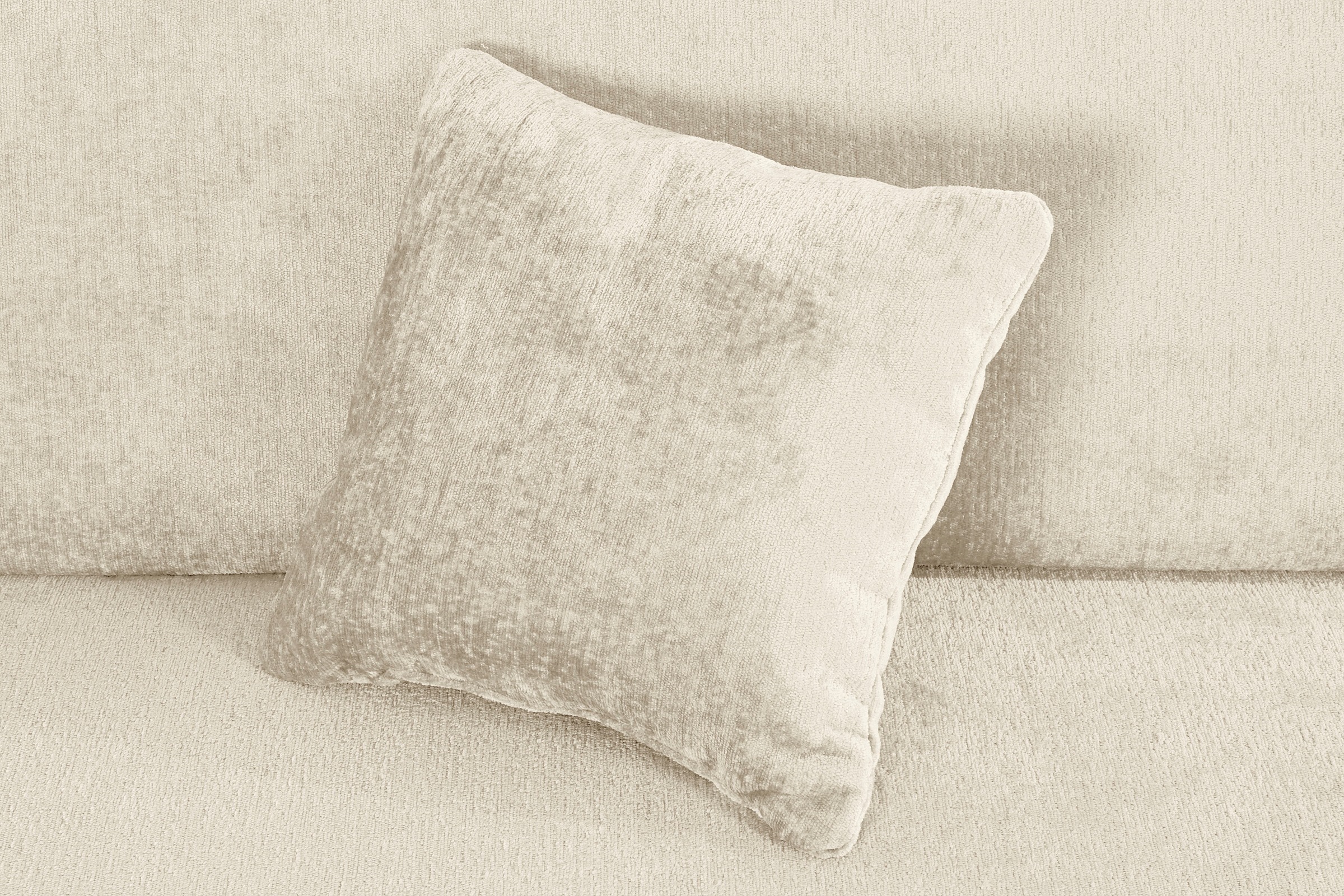 INOSIGN Polstergarnitur »Saltare elegant und komfortabel, toller Fuß als Designelement«, (3 tlg.)