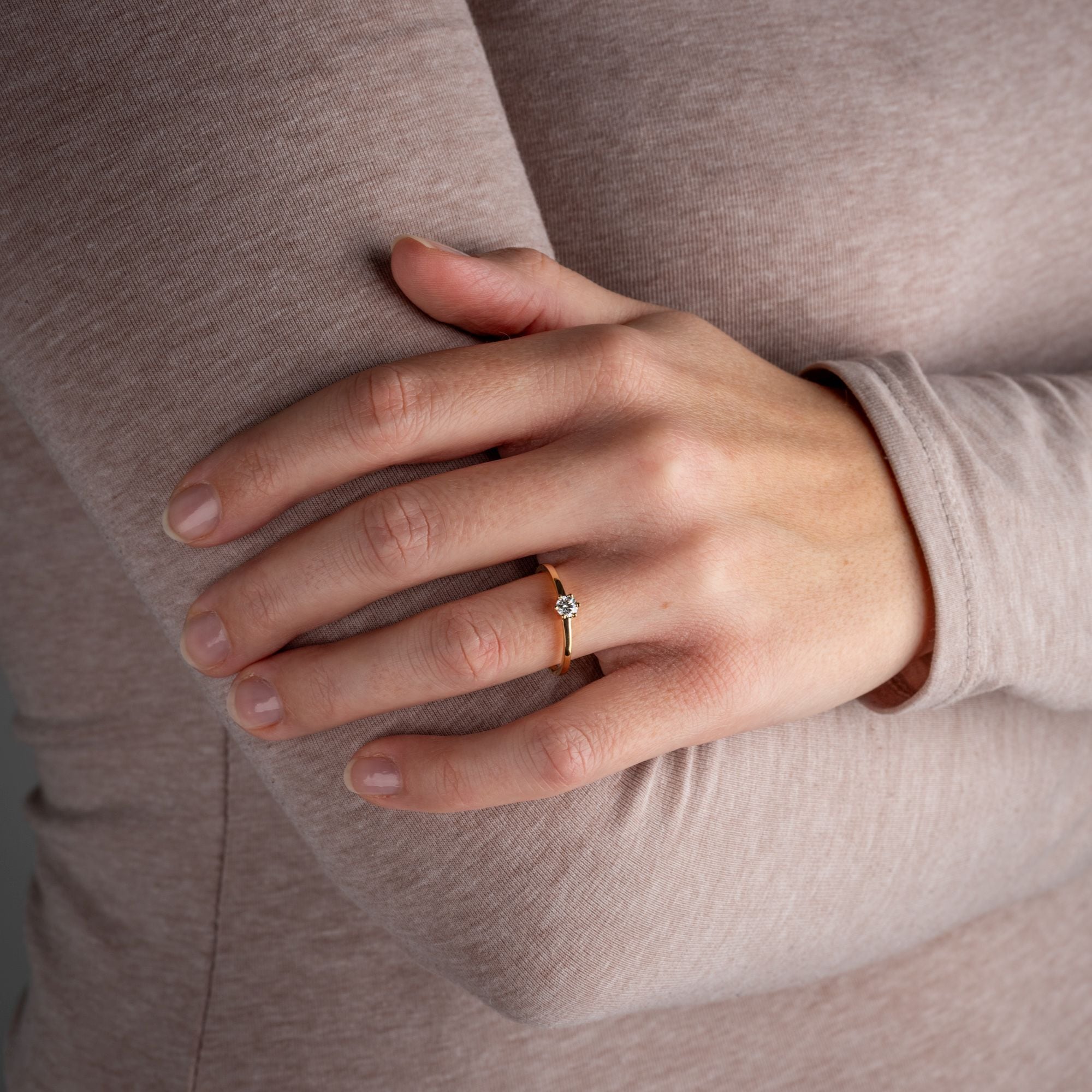 Orolino Fingerring »Gold 750 mit natürlichem Brillant 0,25ct.«