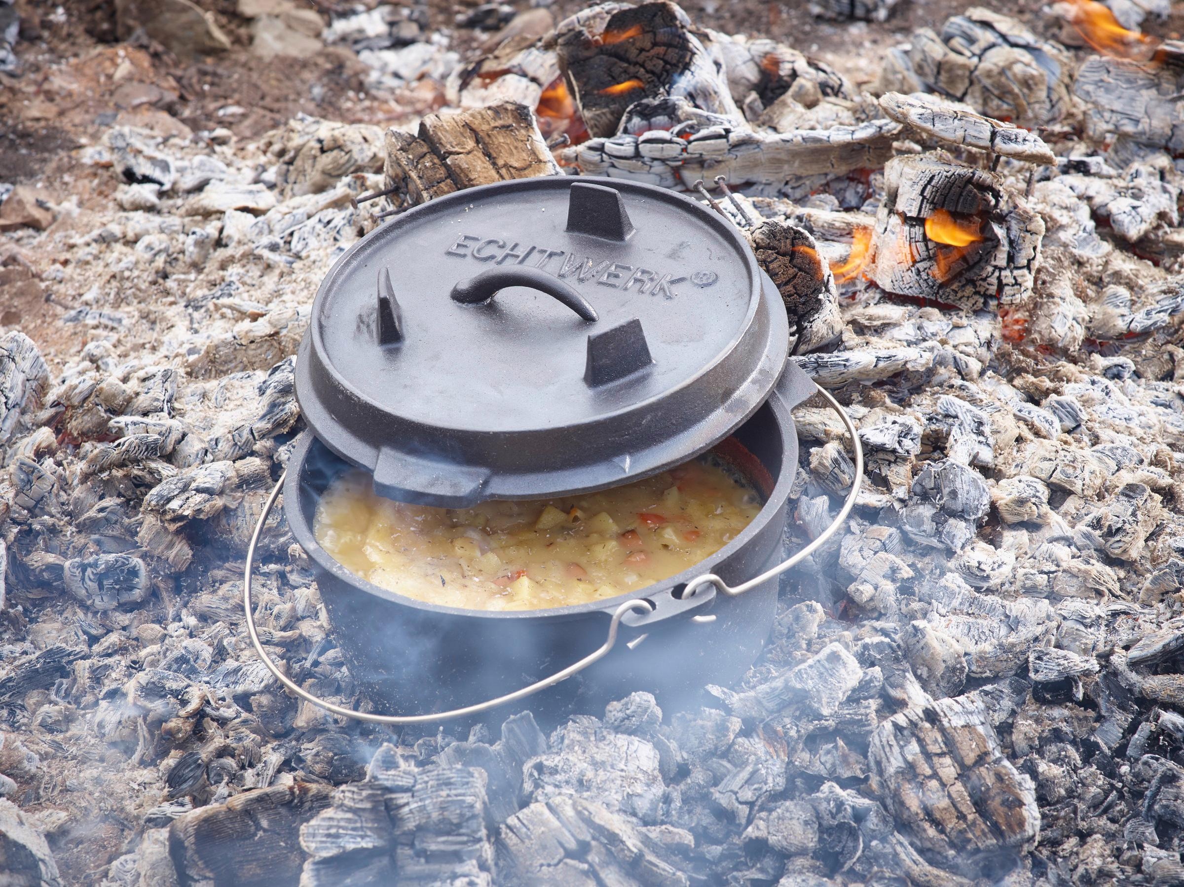 ECHTWERK Schmortopf »Dutch Oven«, Gusseisen, (1 tlg.), Feuertopf, Gusseisen  BBQ Kochtopf, bereits eingebrannt, 7,6 Liter auf Raten bestellen