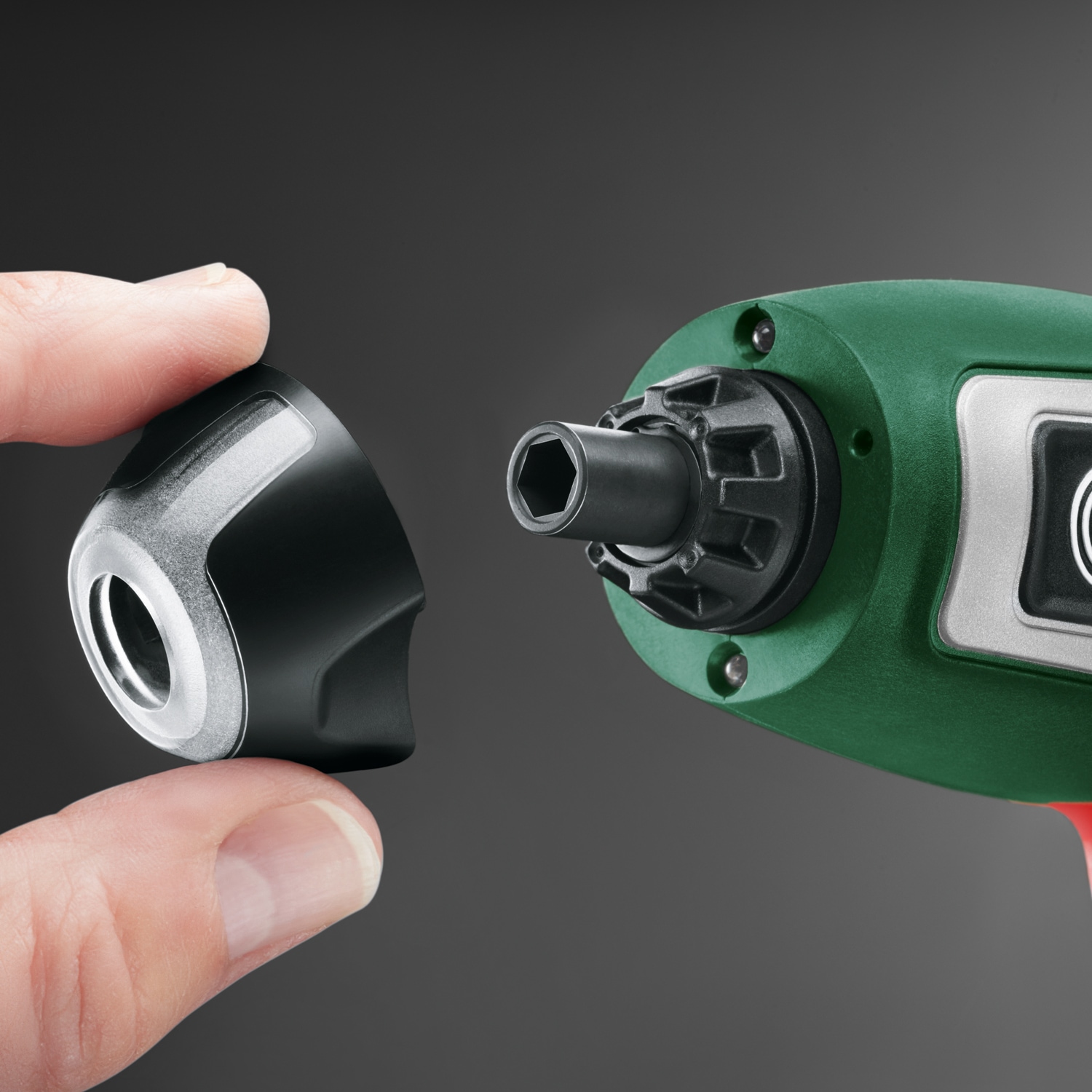Bosch Home & Garden Akku-Schrauber »IXO 7 Level Set«, mit Bit-Set, Wasserwage und Ladekabel