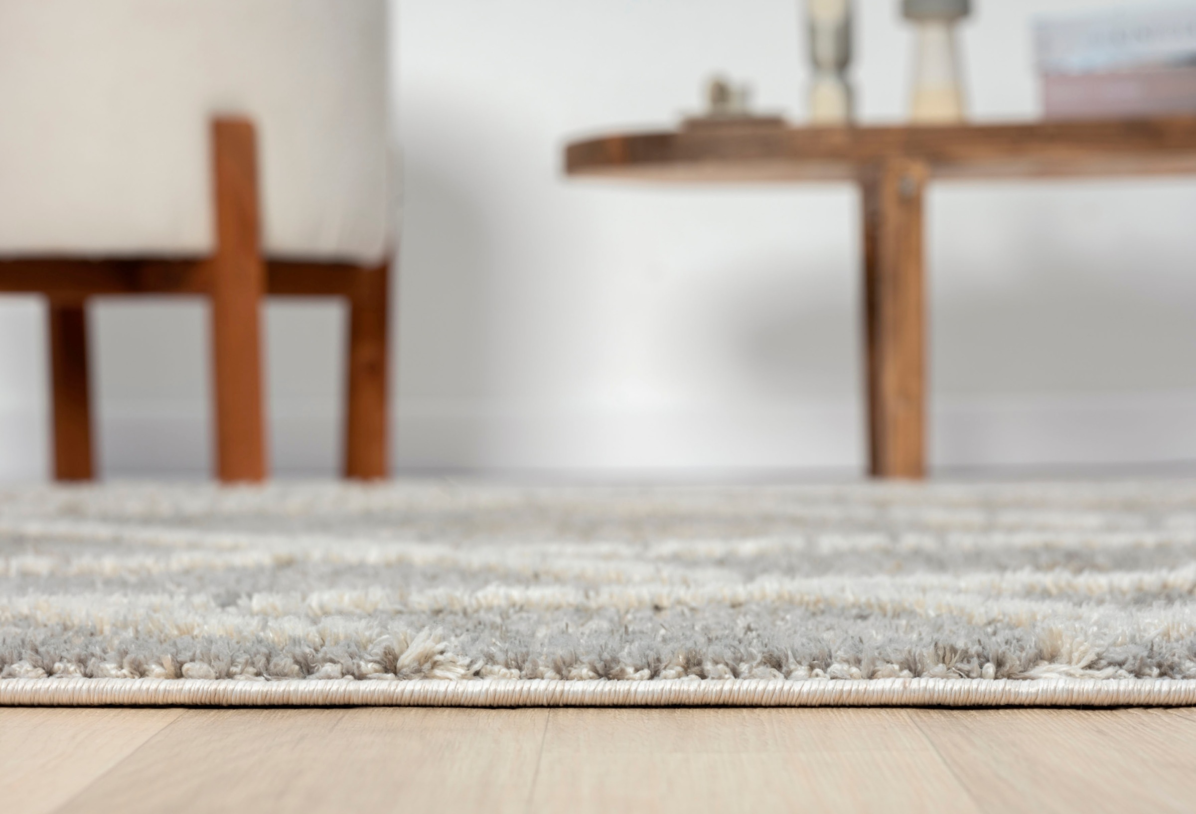 Myflair Möbel & Accessoires Teppich »Nelia, LAGERRÄUMUNG!«, rechteckig, 15 mm Höhe, Kurzflor, mit Hoch-Tief Effekt, Microfaser, mit Fransen