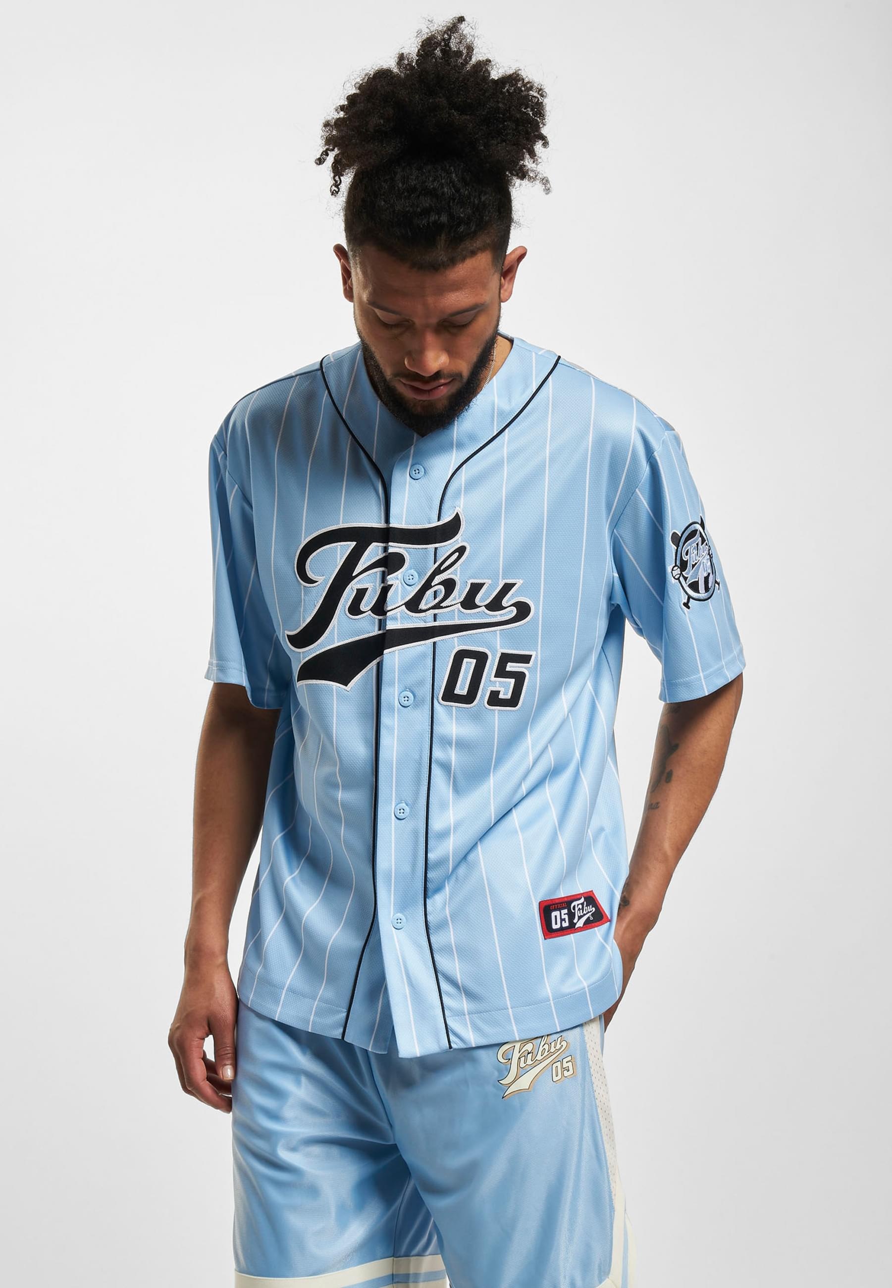 Fubu T-Shirt »Fubu Herren FM232-003-3 FUBU Varsity Pinstripe Baseball Jersey« 1 Stk.