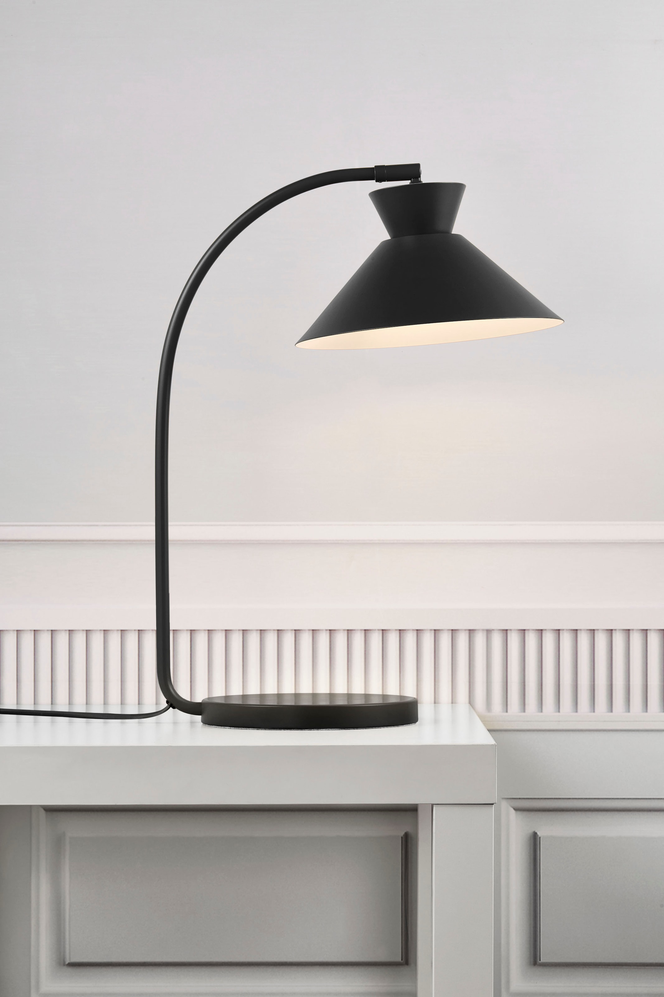 Nordlux Tischleuchte »Dial«, Dänisches Exklusives Design, Wunderbare  Lichtkurve online kaufen