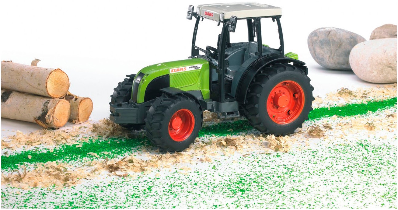 Bruder® Spielzeug-Traktor »Claas Nectis 267 F (02110)« Made in Europe