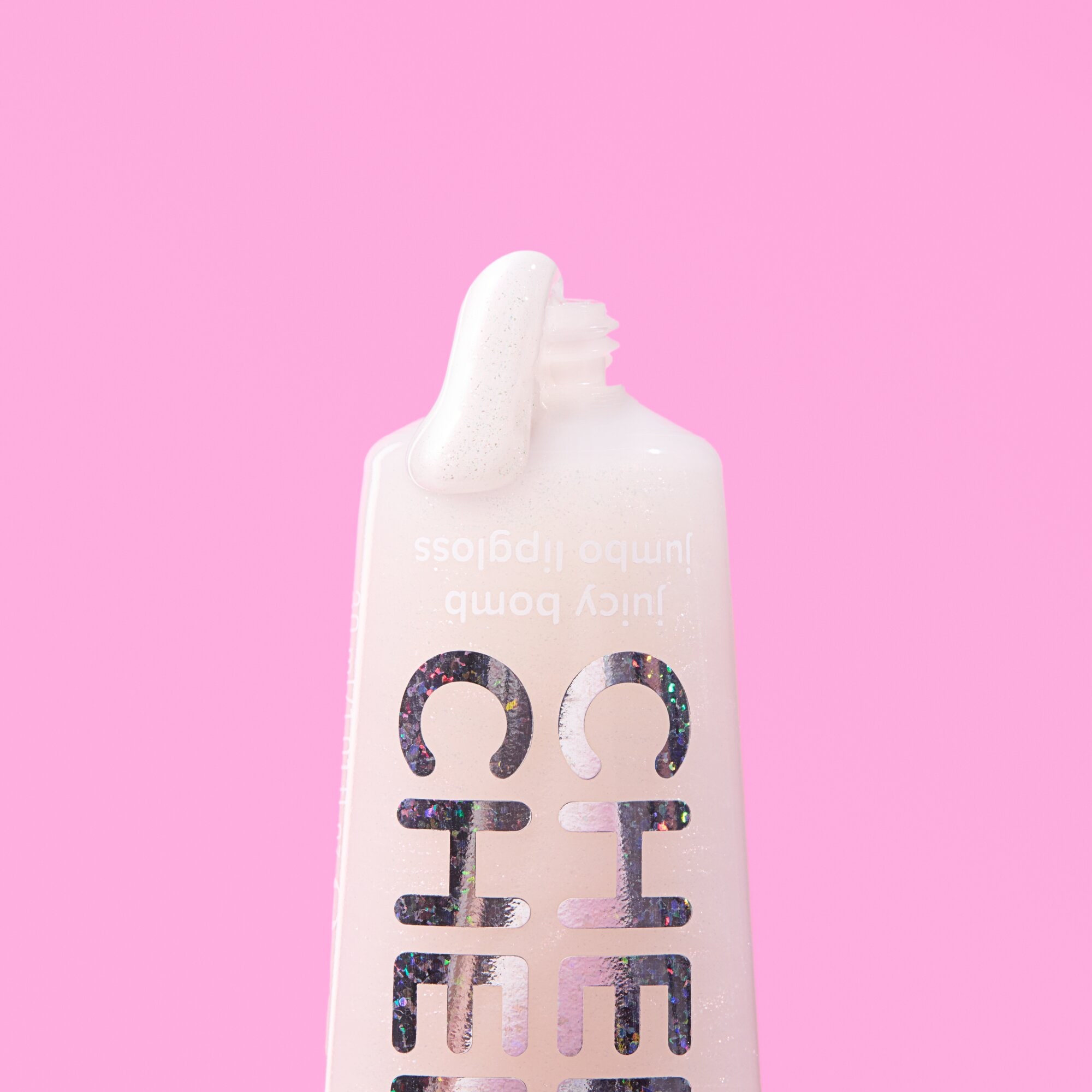 Essence Lipgloss »SAY IT WITH JUICY CHEERS juicy bomb jumbo lipgloss«