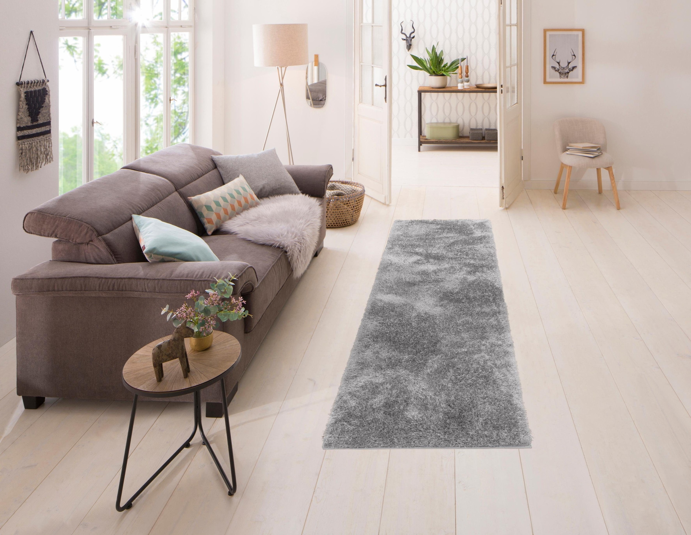 Home affaire Hochflor-Läufer »Malin«, rechteckig, 43 mm Höhe, Shaggy in Uni-Farben, Teppich-Läufer, Brücke, leicht glänzend, besonders weich durch Microfaser, extra flauschig, Pflegeleicht, idealer Teppich für Wohnzimmer, Schlafzimmer, Diele/Flur