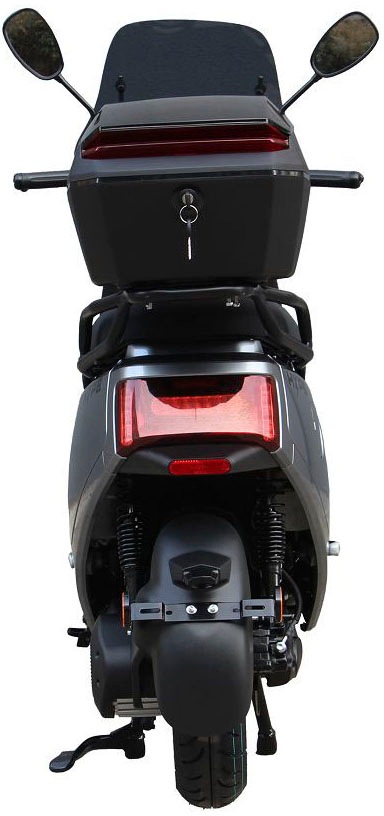 GreenStreet E-Motorroller »HYPE 3000 W 85 km/h inkl. Windschild + Topcase«, bis zu 90 km Reichweite, mit USB-Anschluss und Keyless-System