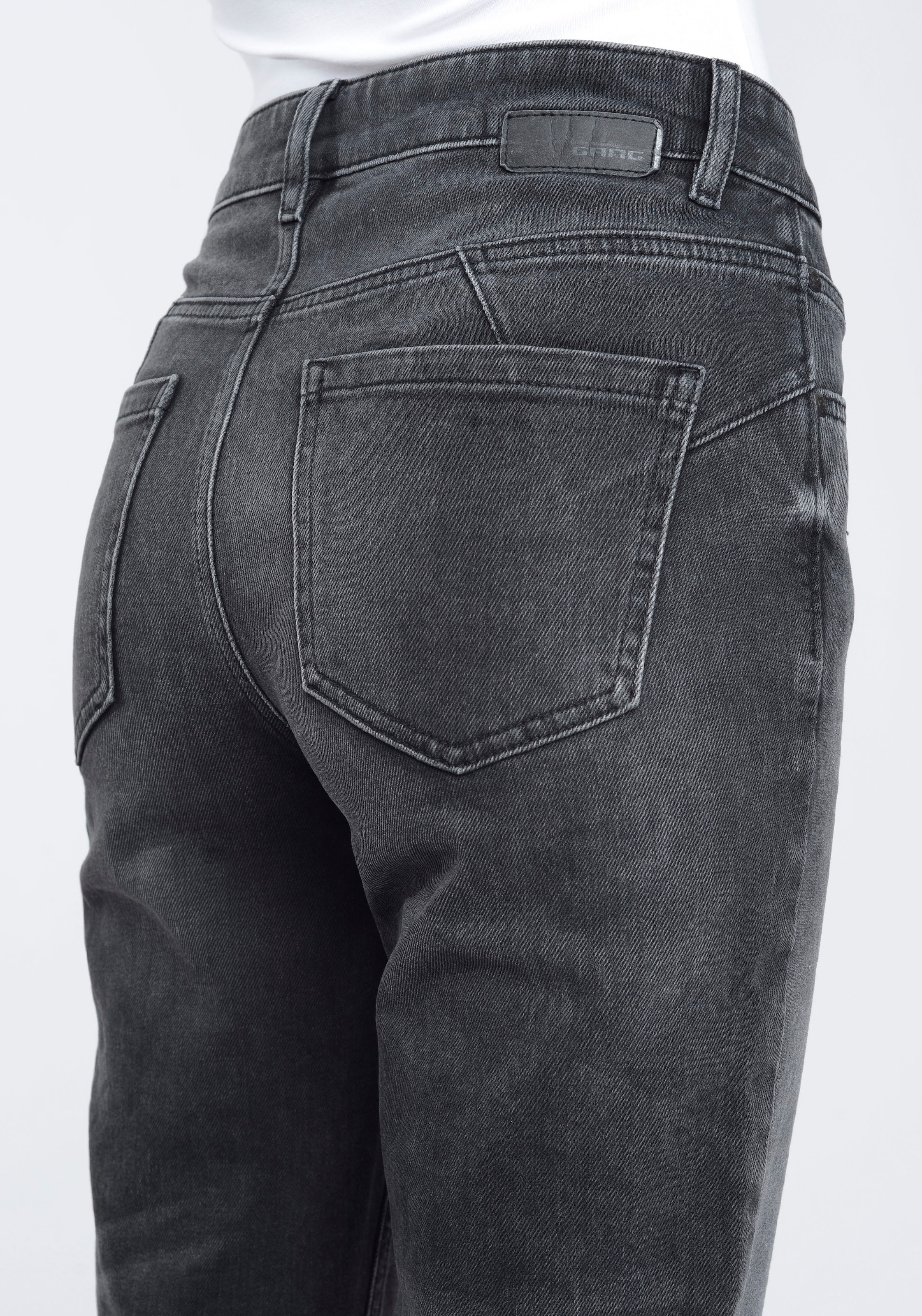 GANG Mom-Jeans »94ORA«, 2-Knopf-Verschluss kaufen verkürzter Beinlänge mit
