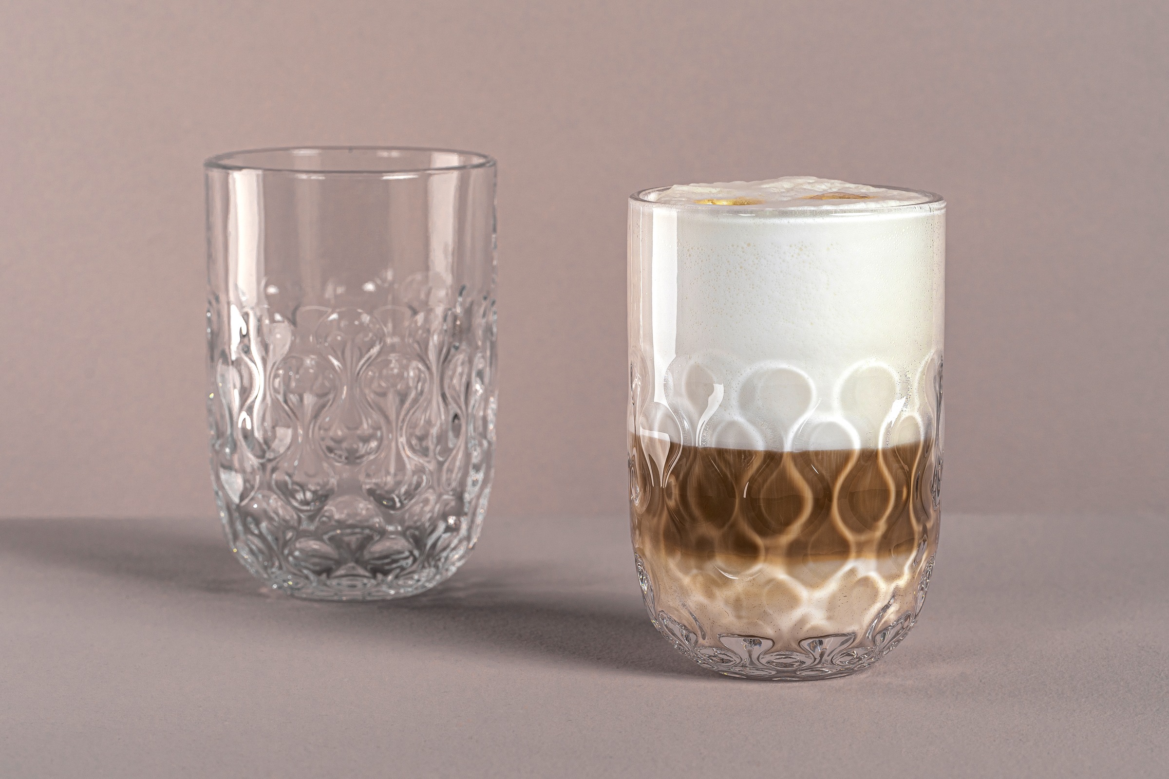 LEONARDO Latte-Macchiato-Glas »GOCCE, 380 ml, 6er-Set«, (Set, 6 tlg.), 2. Variante, mit Tropfenrelief