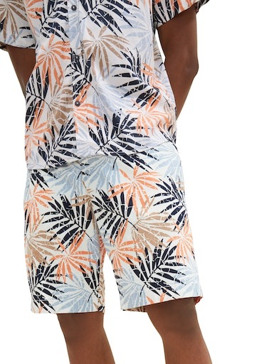 Bild von TOM TAILOR Chinoshorts, mit seitlichen Eingrifftaschen