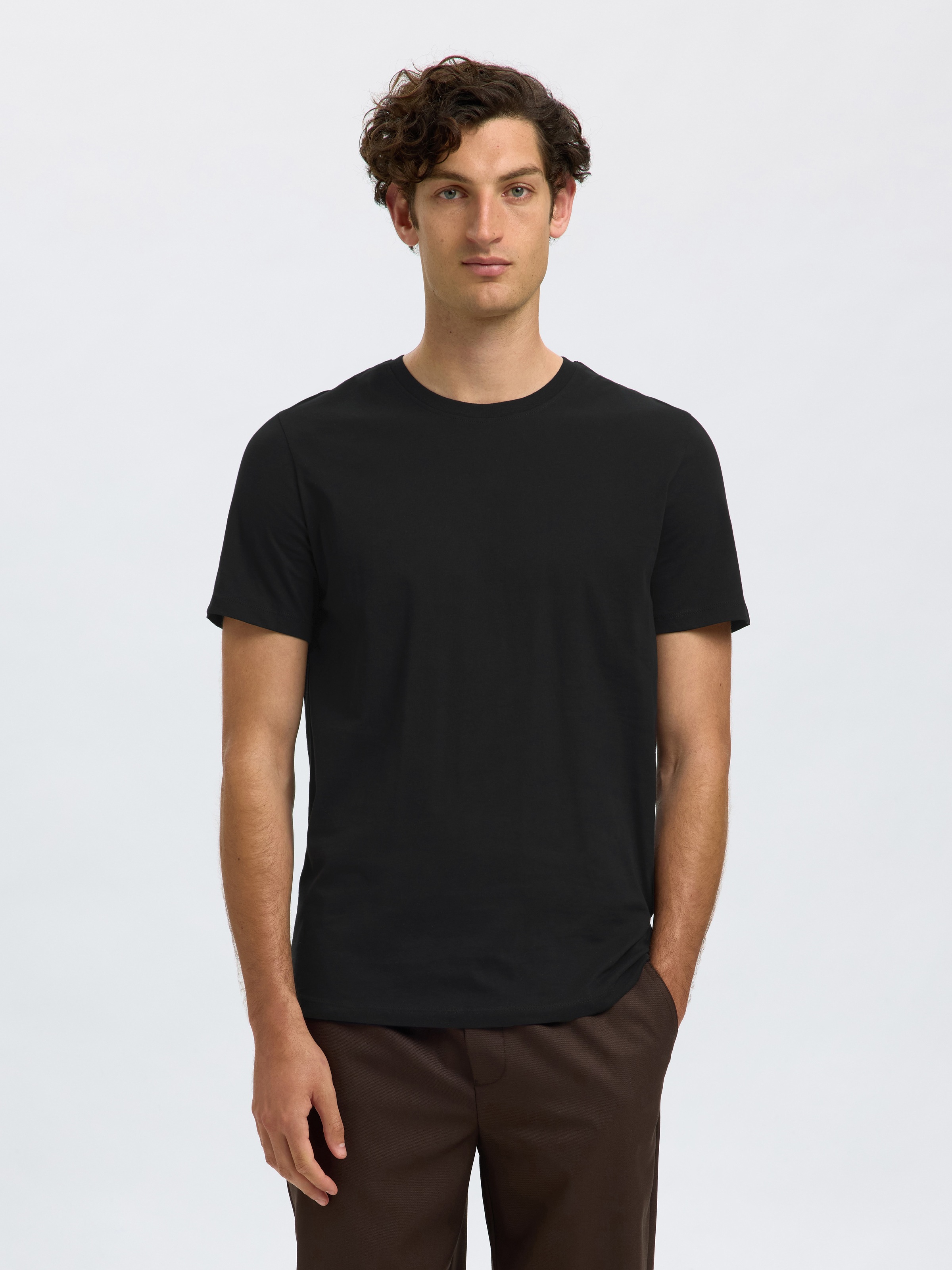SELECTED HOMME Rundhalsshirt »SLHCORMAC SS O-NECK TEE 5 PACK NOOS«, (Packung, 5 tlg.)