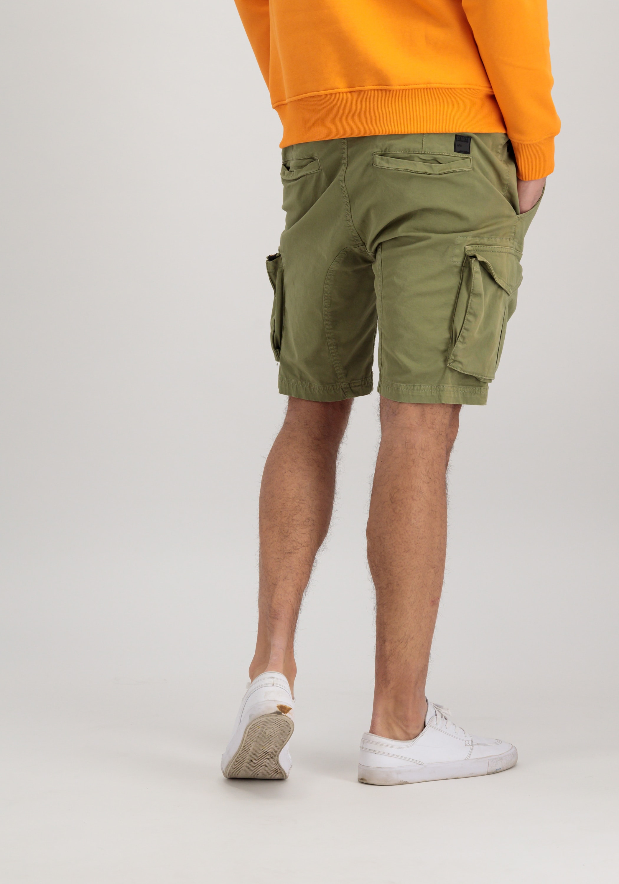 2. Bild von Alpha Industries Sweatshorts »Alpha Industries Men - Shorts Cotton Twill Jogger Short«