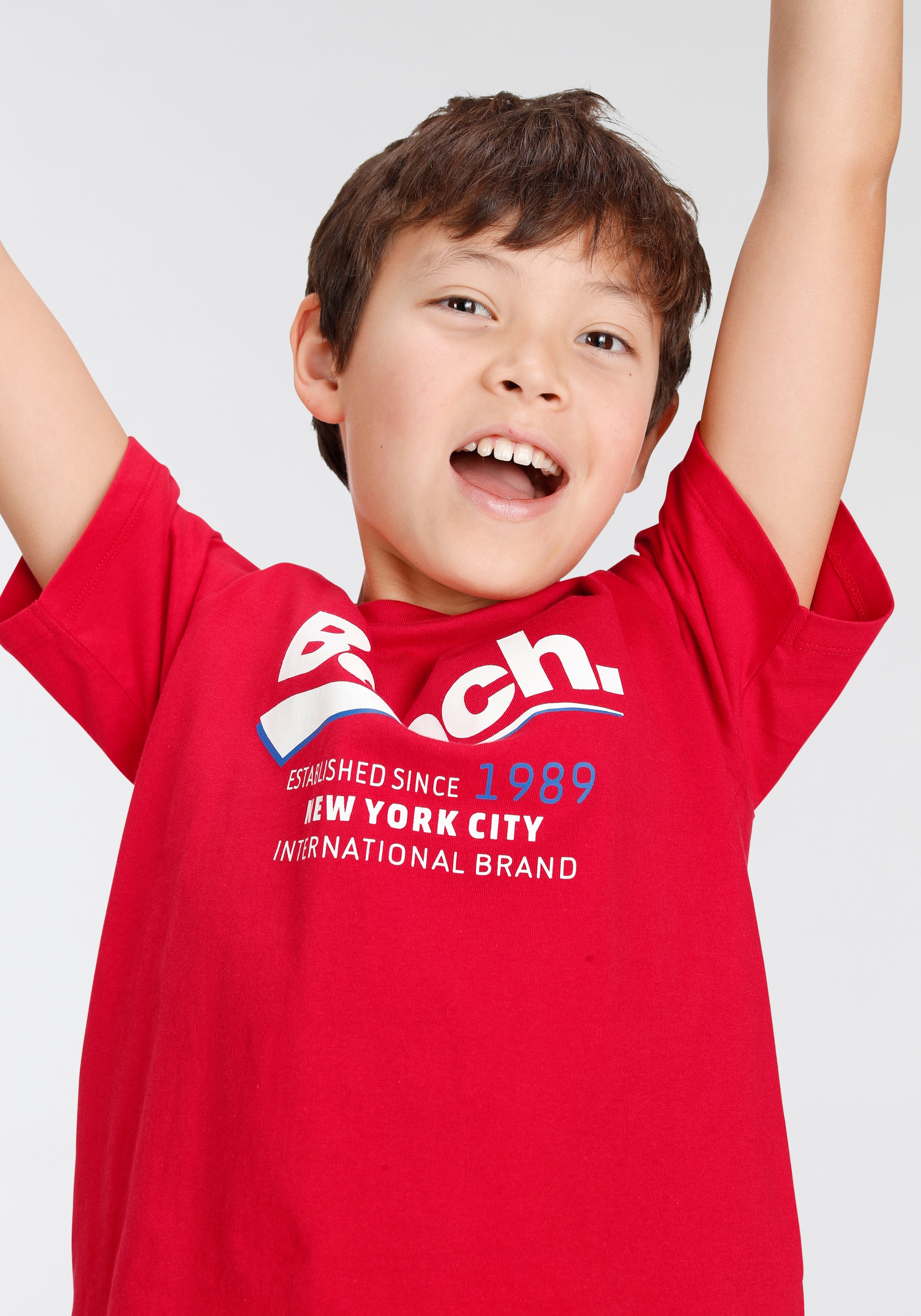 Bench. T-Shirt »mit farbigem Ärmeleinsatz« im bestellen Online-Shop