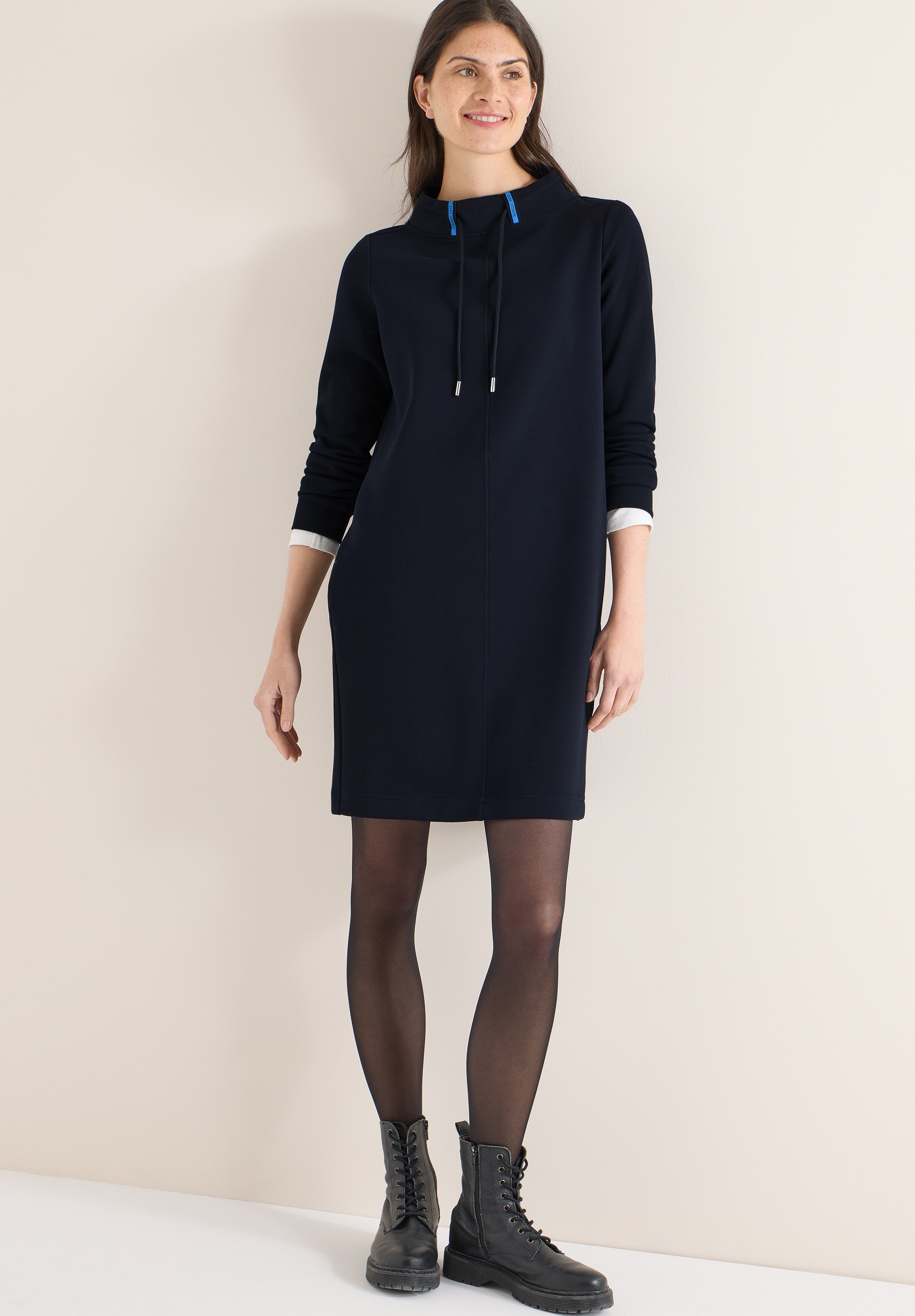 Cecil Midikleid Eingrifftaschen mit Funnelneck und Eingrifftaschen