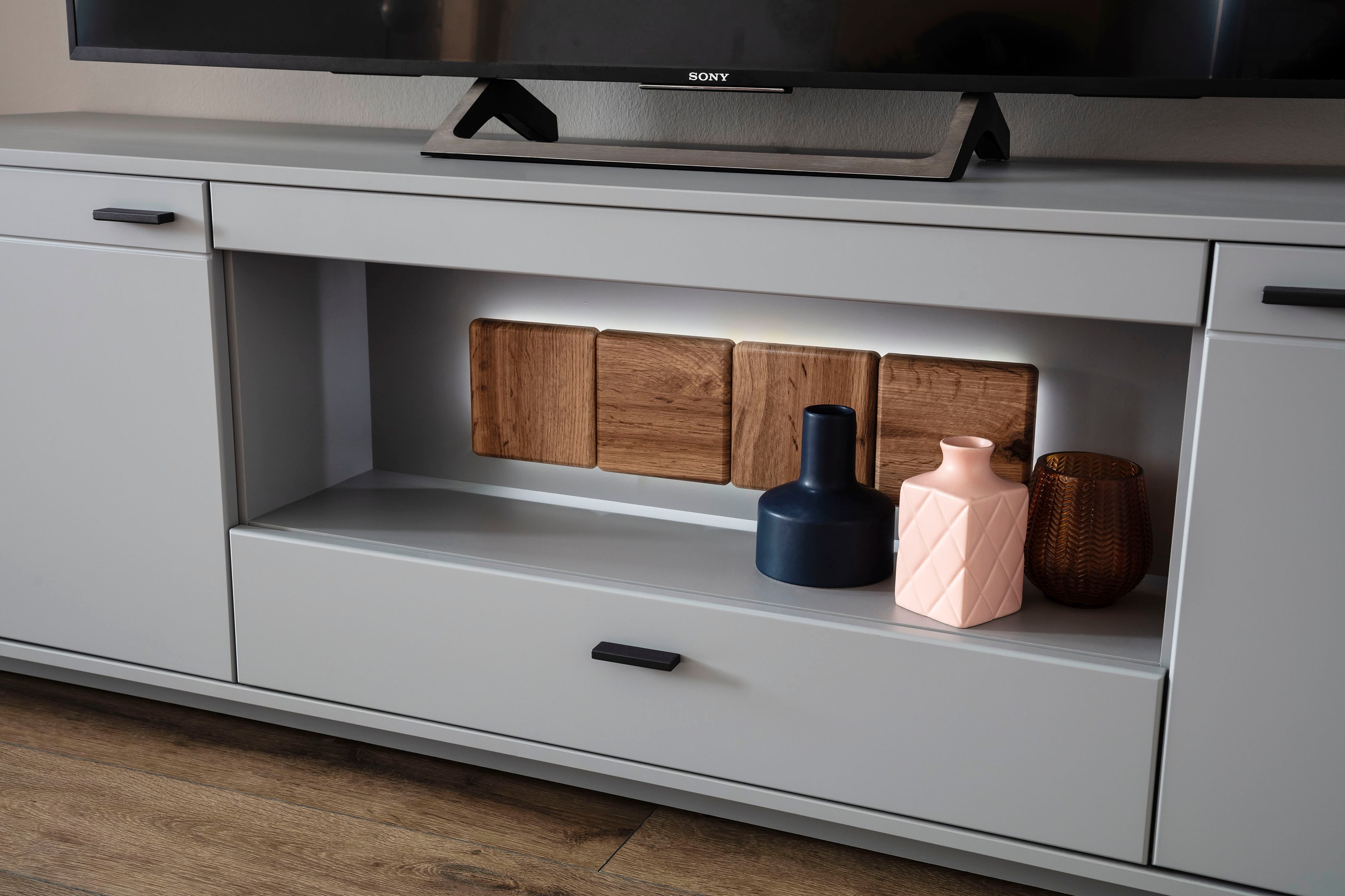 MCA furniture Wohnwand »Zadar«, (3 St.), moderne Wohnwandkombination in Arktis Grau, wahlweise mit Beleuchtung