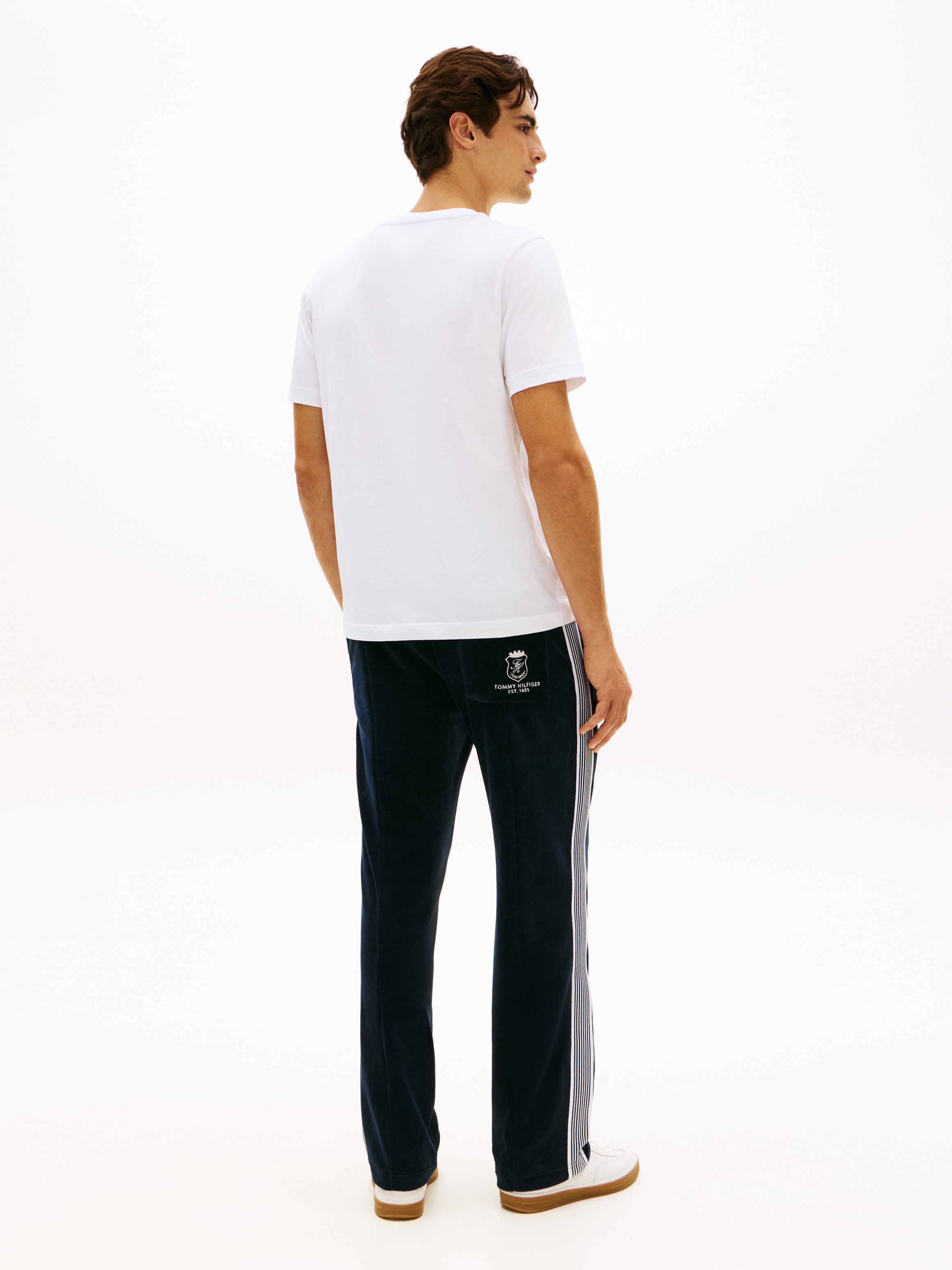 Tommy Hilfiger T-Shirt »BRAND LOVE  STRIPE« Regular fit mit Rundhalsausschnitt