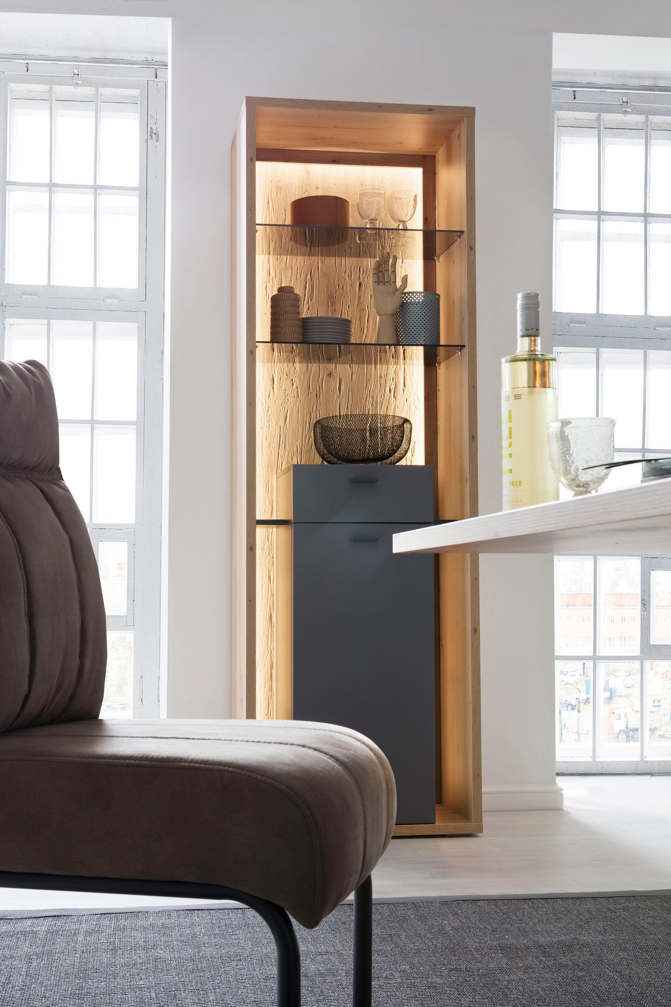 MCA furniture Wohnwand »Lizzano«, (Set, 4 St.), im modernen Landhausstil mit 3-D Rückwand, wahlweise mit Beleuchtung