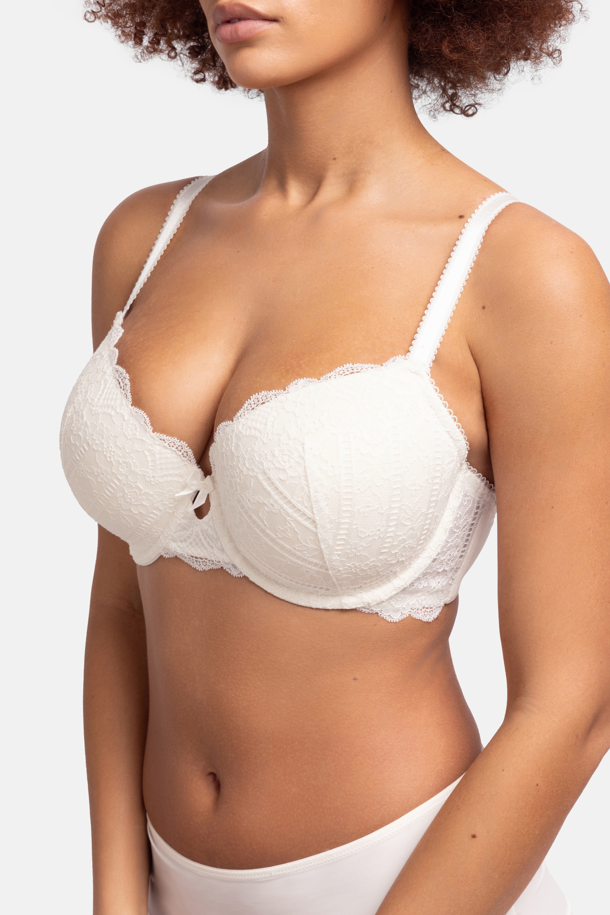 Dorina Bügel-BH »CELINE«, Mikrofaser-Rückenflügel mit Power-Mesh