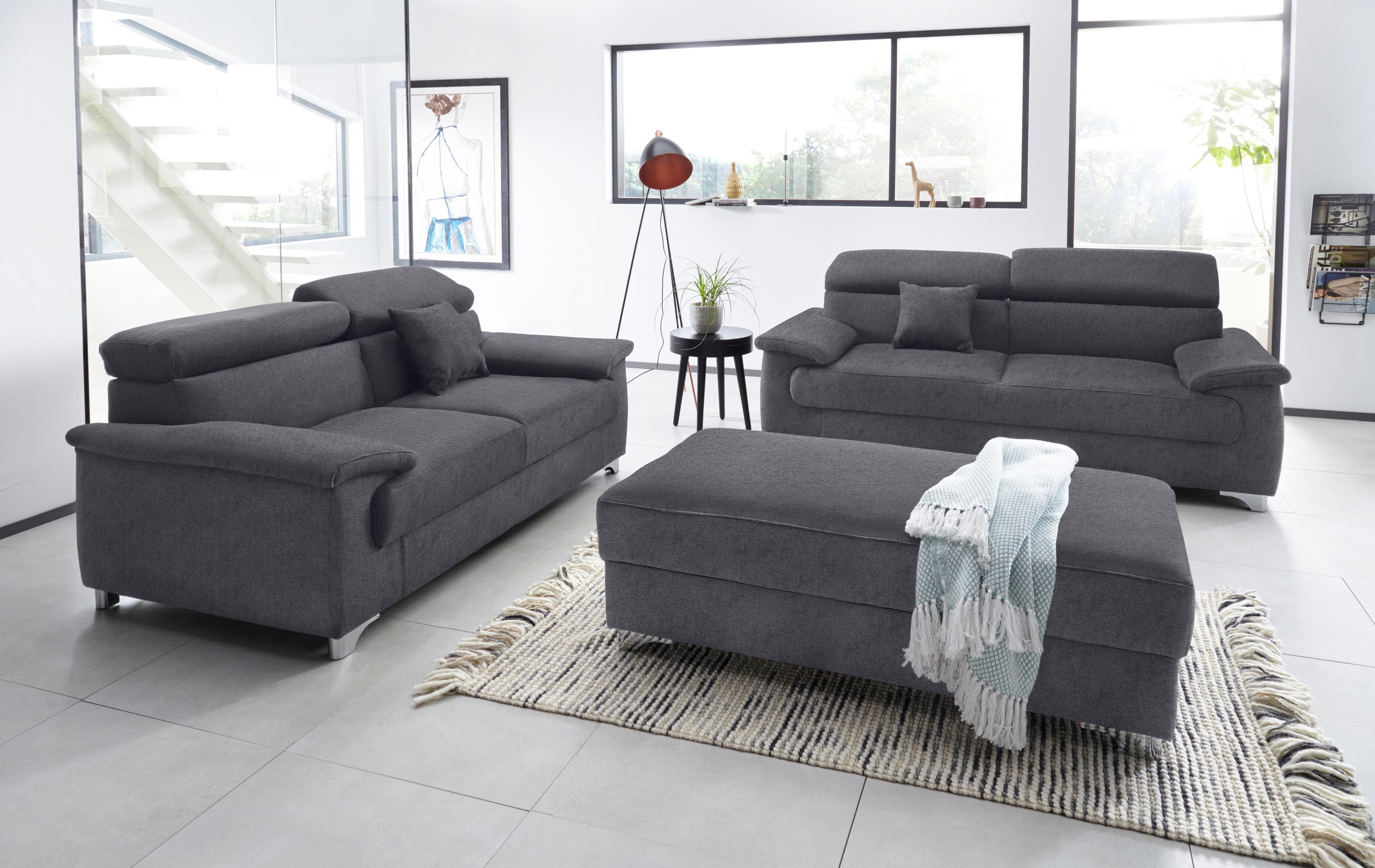 DOMO collection 2-Sitzer »Mira inklusive Kopfteilverstellung für mehr Wohlfühlkomfort«, elegant und modern, komfortabel, frei im Raum stellbar