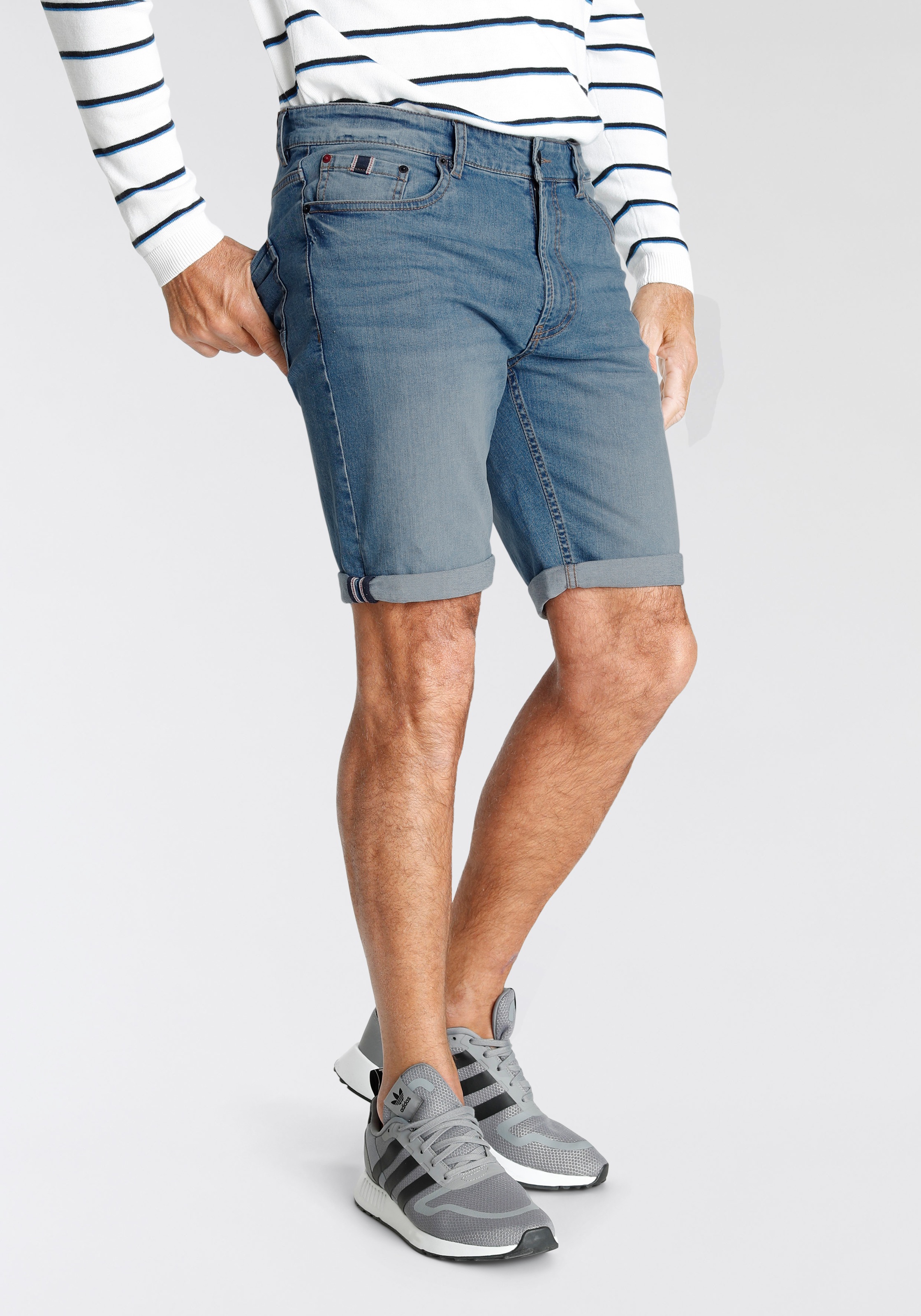 H.I.S Jeansshorts »DEYO«, Nachhaltige, wassersparende Produktion durch OZON WASH