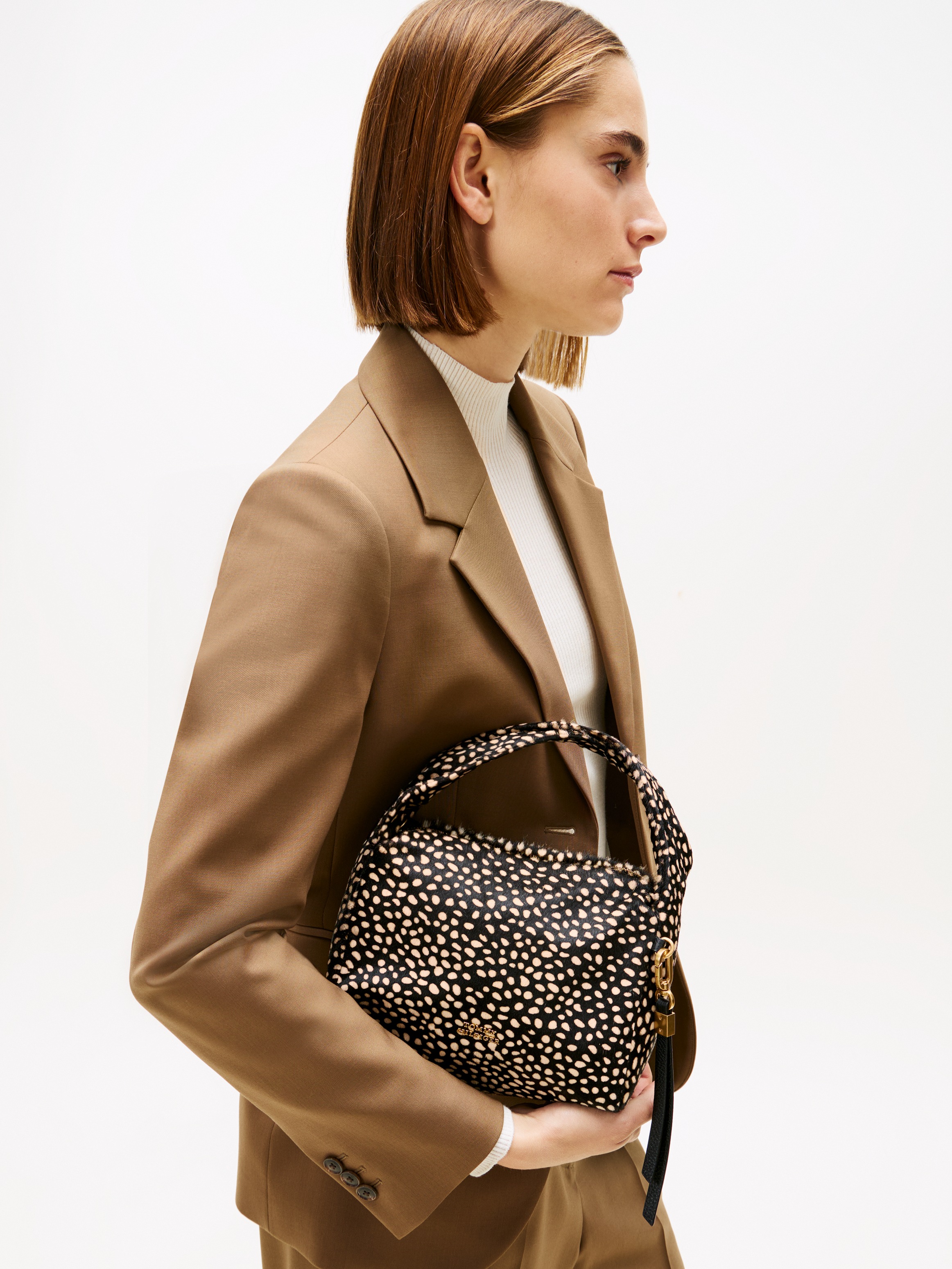 Tommy Hilfiger Mini Bag »TH ESSENTAIL« , Damen Tragetasche, Schultertasche mit abnhembarem Schlüsselanhänger