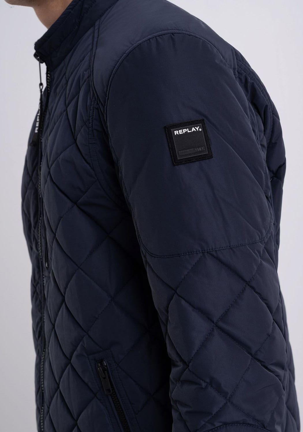 Replay Steppjacke »Saber Mid« mit kurzem Stehkragen