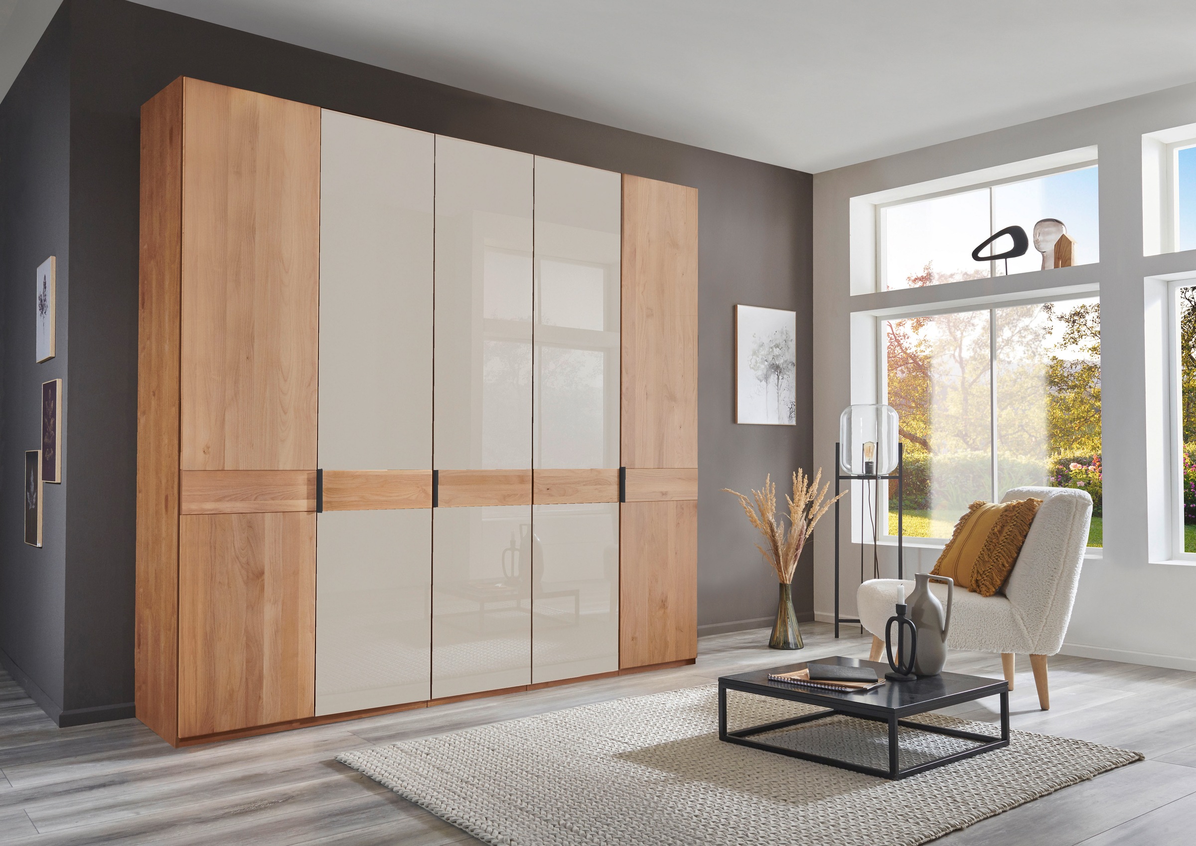 WIEMANN Kleiderschrank "Cardiff, Massivholztüren in Kombination mit Glas- o günstig online kaufen