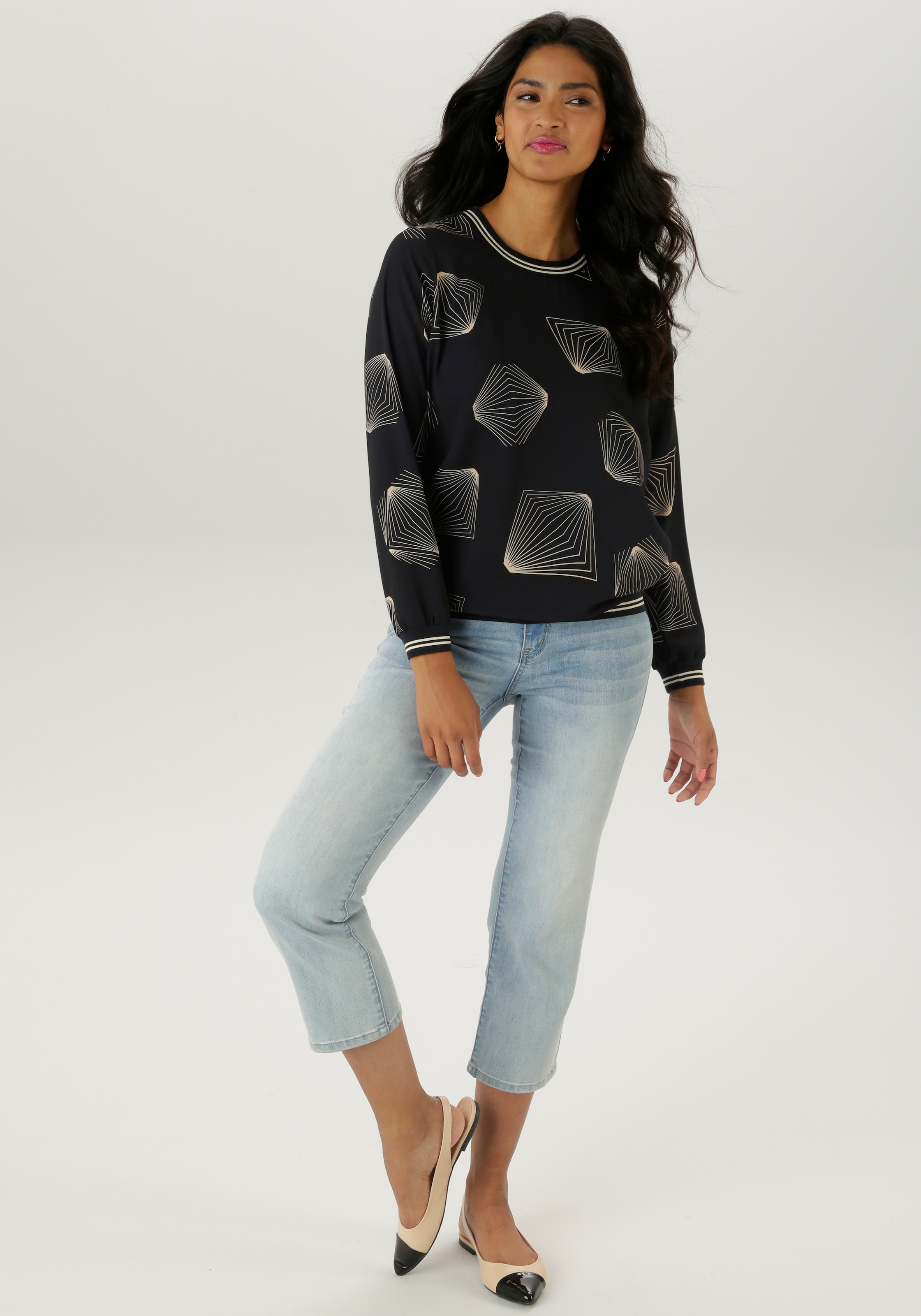 Aniston SELECTED Shirtbluse mit sportiven Bündchen