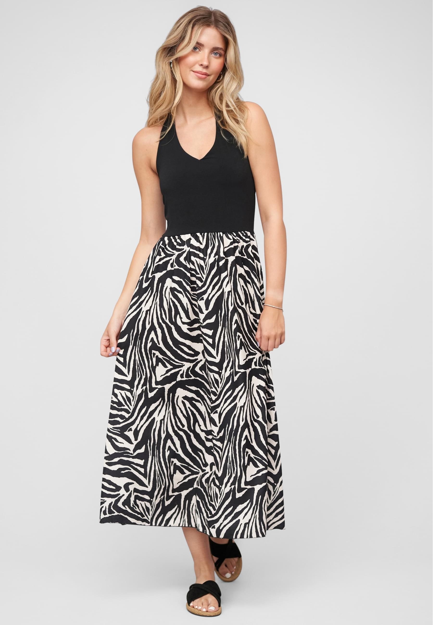 CLOUD 5IVE Shirtkleid »CLOUD 5IVE Maxi Neckholder-Dress with zebra print« 1 Stk. tlg.