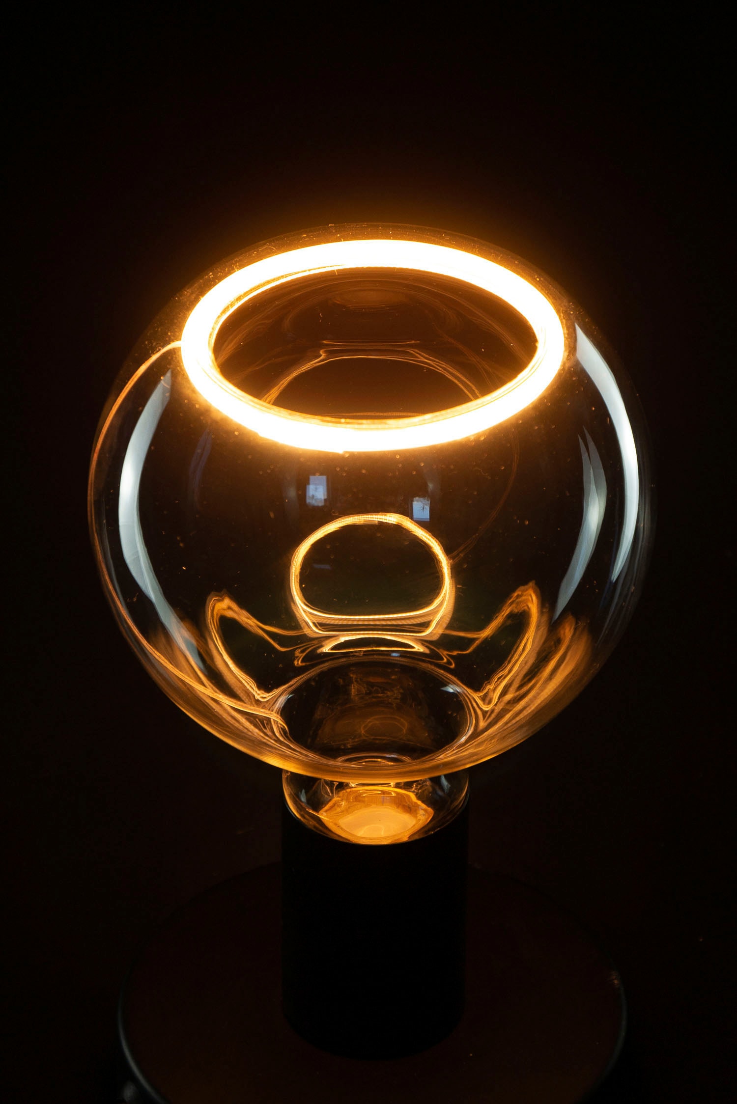 SEGULA LED-Leuchtmittel »LED Floating Globe 125 klar«, E27, 1 St., Extra-Warmweiß, LED Floating Globe 125 klar, E27, 4,5W, CRI 90, dimmbar