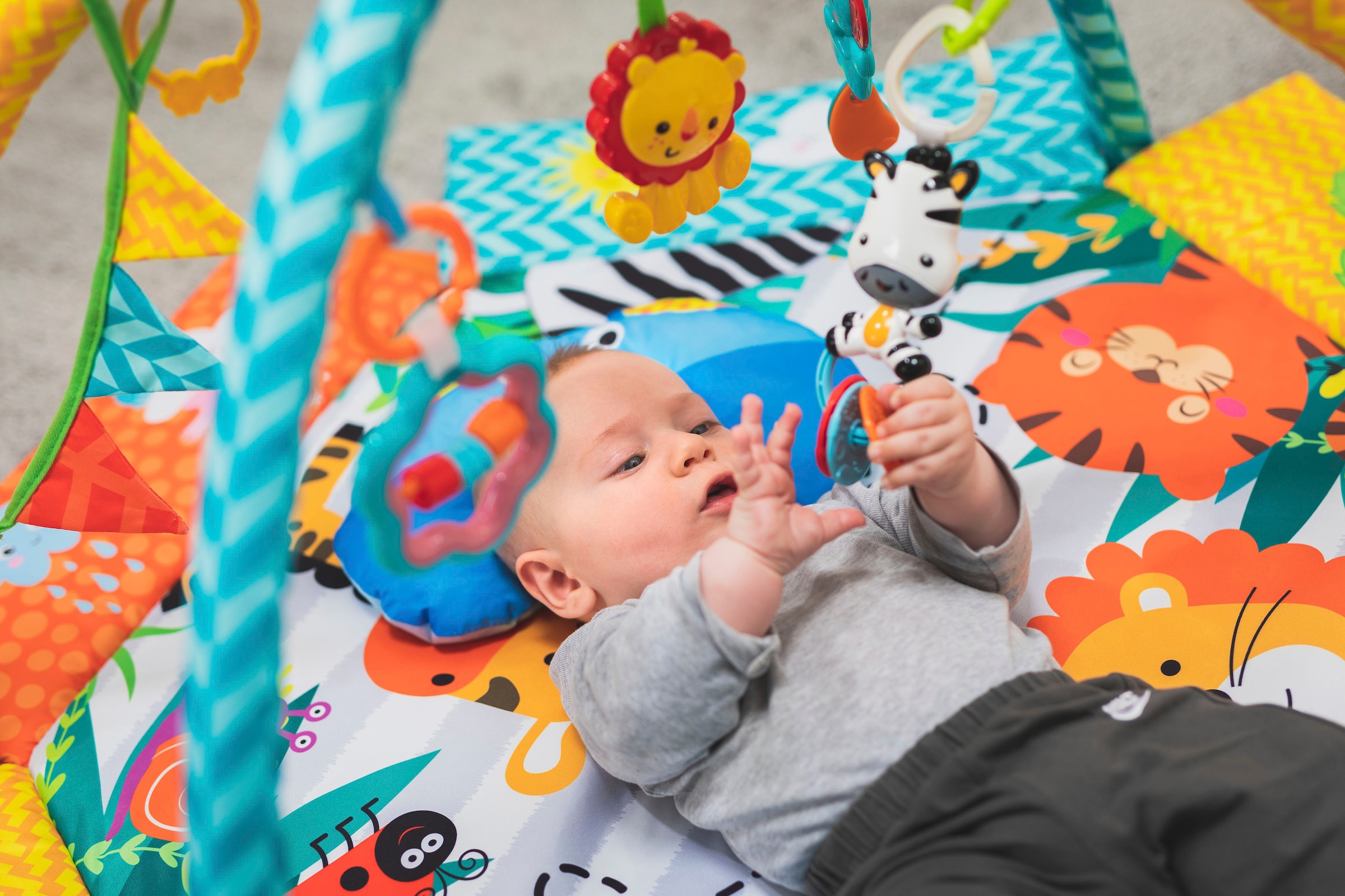 Fillikid Spielbogen »Aktivbogen - Spielematte mit Bälle, bunt«