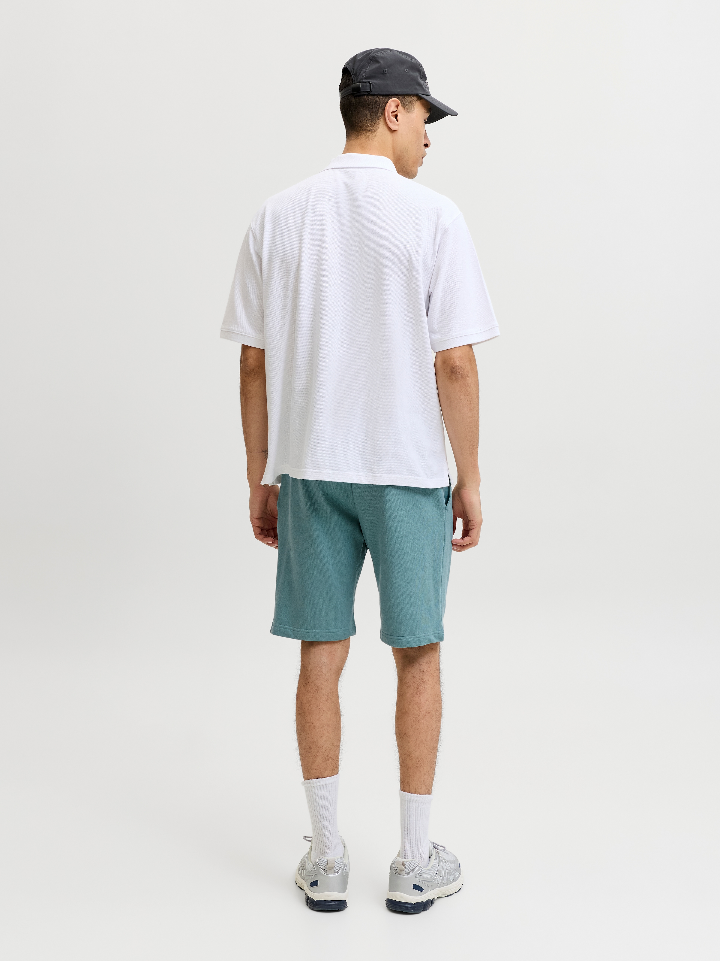 Jack & Jones Sweatshorts »JPSTGORDON COLLEGE SWEAT SHORTS MID«