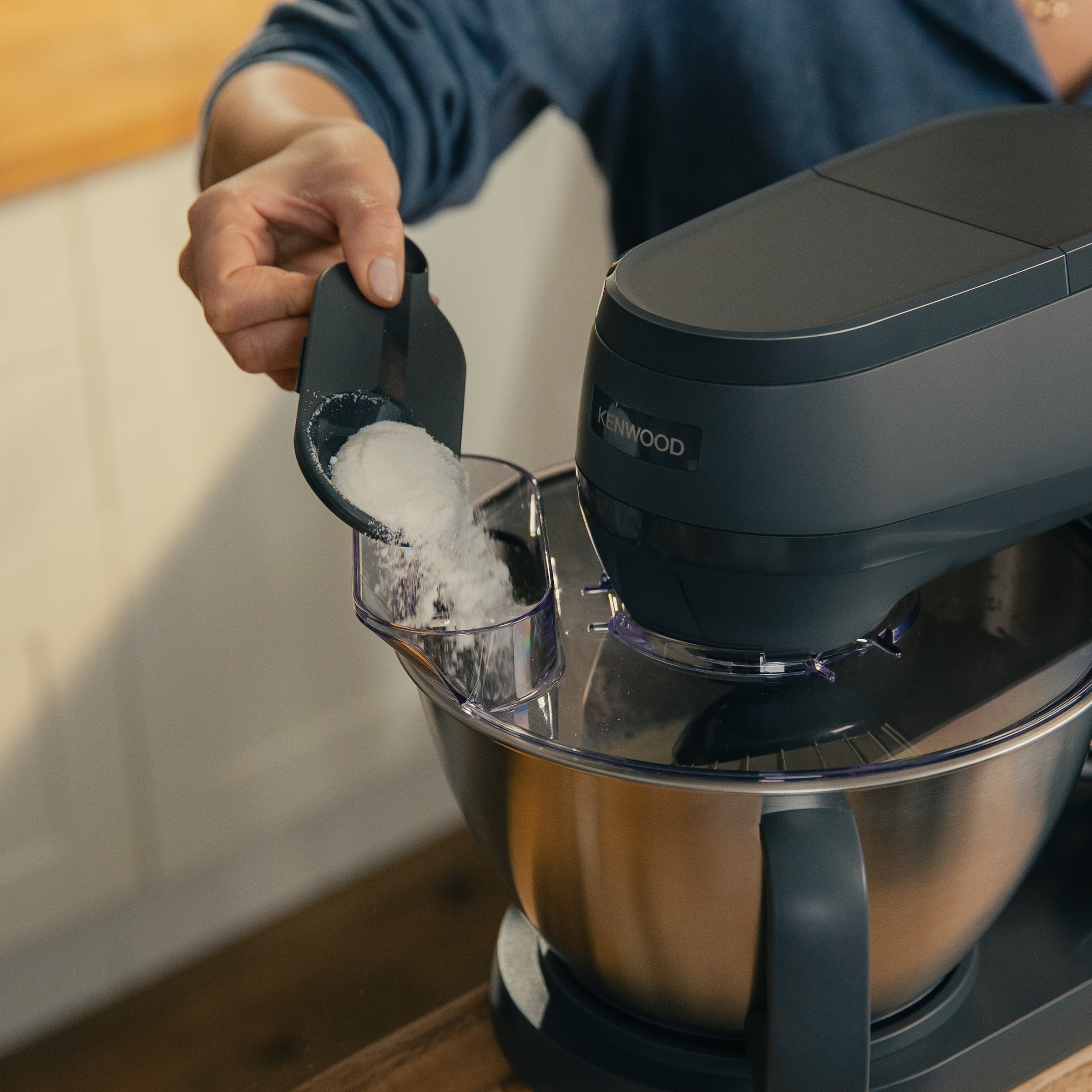 Kenwood Küchenmaschine »Multi Tasker KHC30.070GY« Inkl. 4,3L Schüssel, 3 Aufsätze, Spritzschutz, Zitruspresse