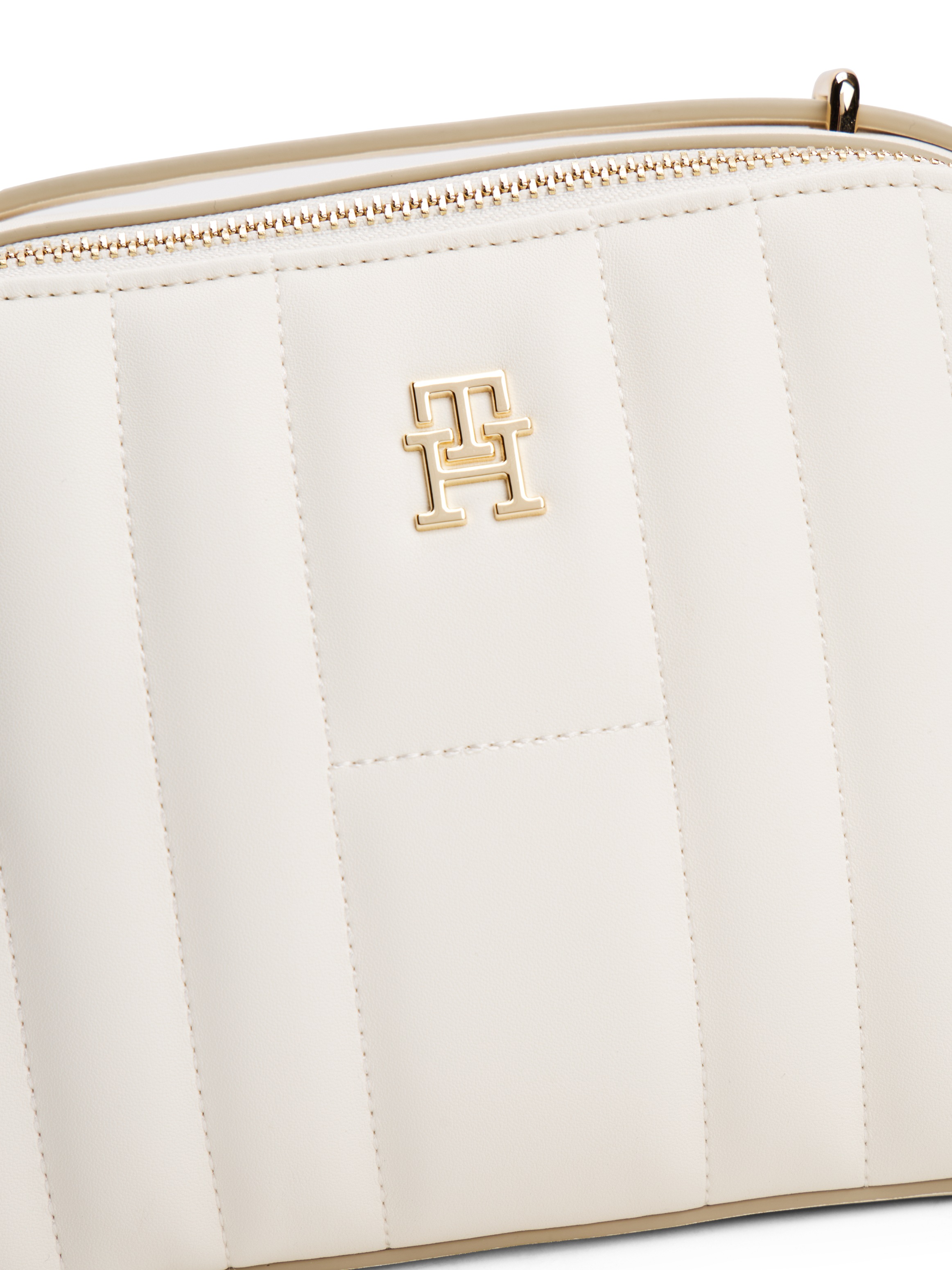 Tommy Hilfiger Umhängetasche »TH FEMININE CONV CAMERA BAG«, Damen Schultertasche, Minibag im trendigen Stepp-Design