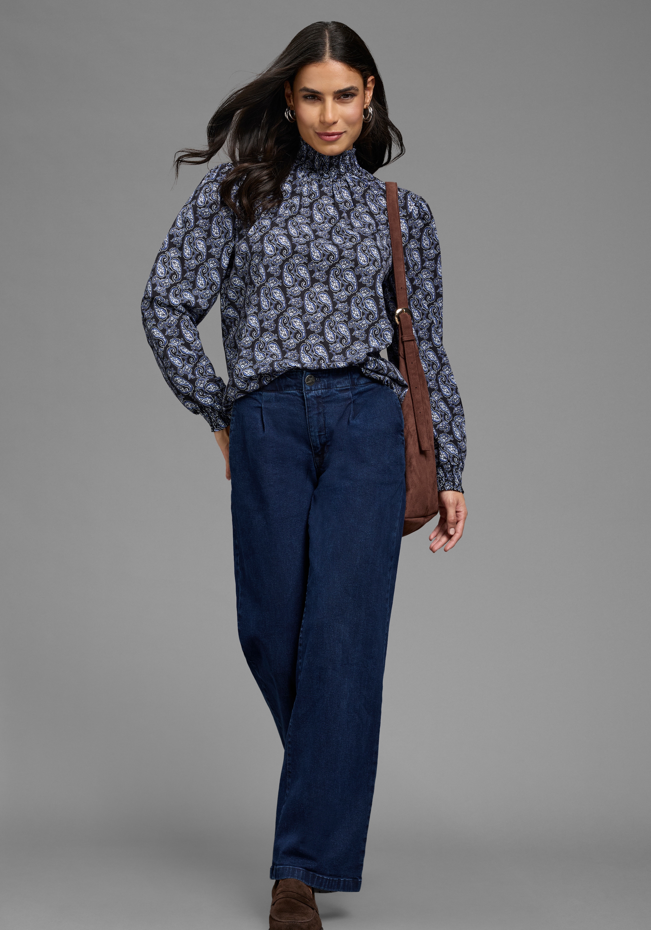 Laura Scott Druckbluse figurumspielende Passform, mit gesmoktem Ärmelabschluss