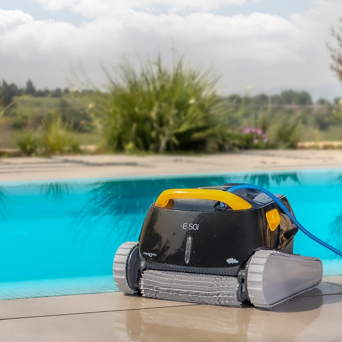 maytronics Poolroboter »Dolphin E50i«, (Set), für Boden-/ Wand-/ Wasserlinienreinigung