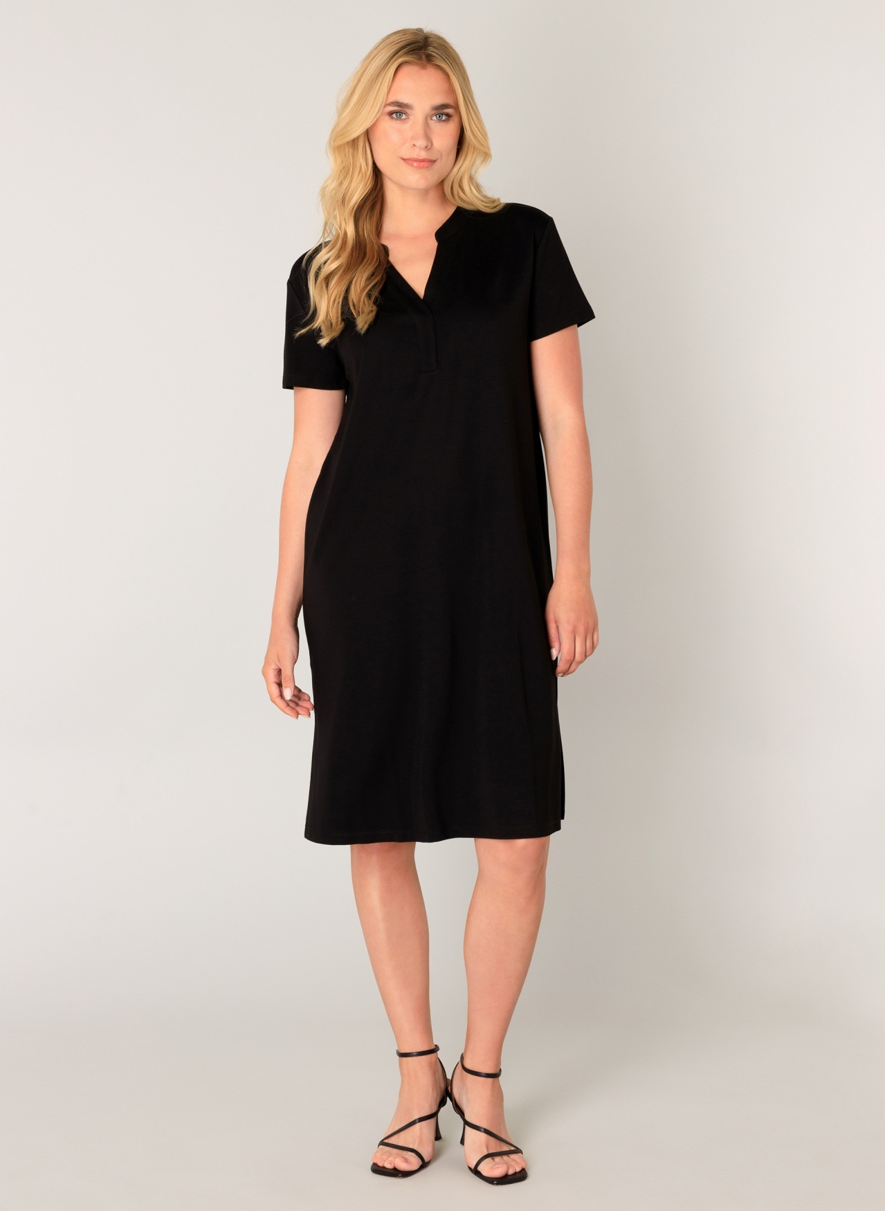Base Level Sommerkleid »Yen« Ohne Taschen Mit Bindegürtel