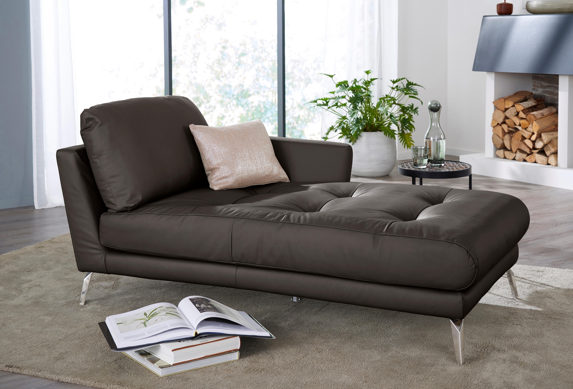 W.SCHILLIG Chaiselongue »softy«, mit dekorativer Heftung im Sitz, Füße Chrom glänzend